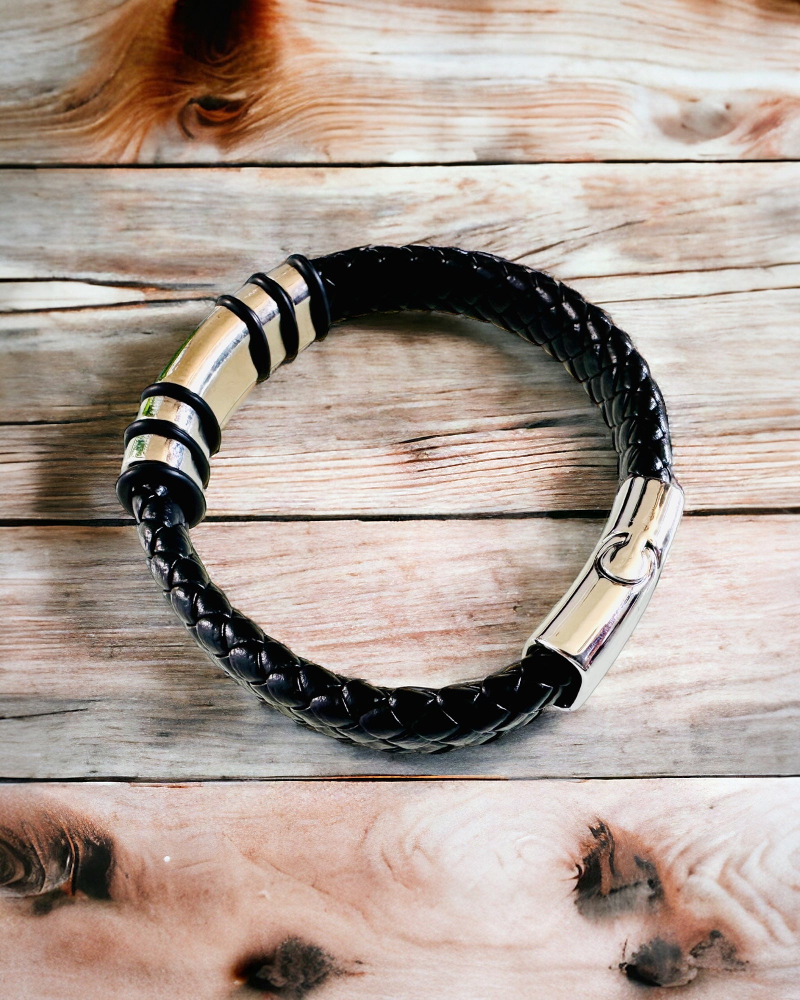 Egyedi Gravírozású, Mágneses Kapoccsal Ellátott Divatos Hip Hop Karkötő Férfiaknak – Válasszon Stílust Ezüst vagy Arany Díszítéssel, 22 cm PU Bőr