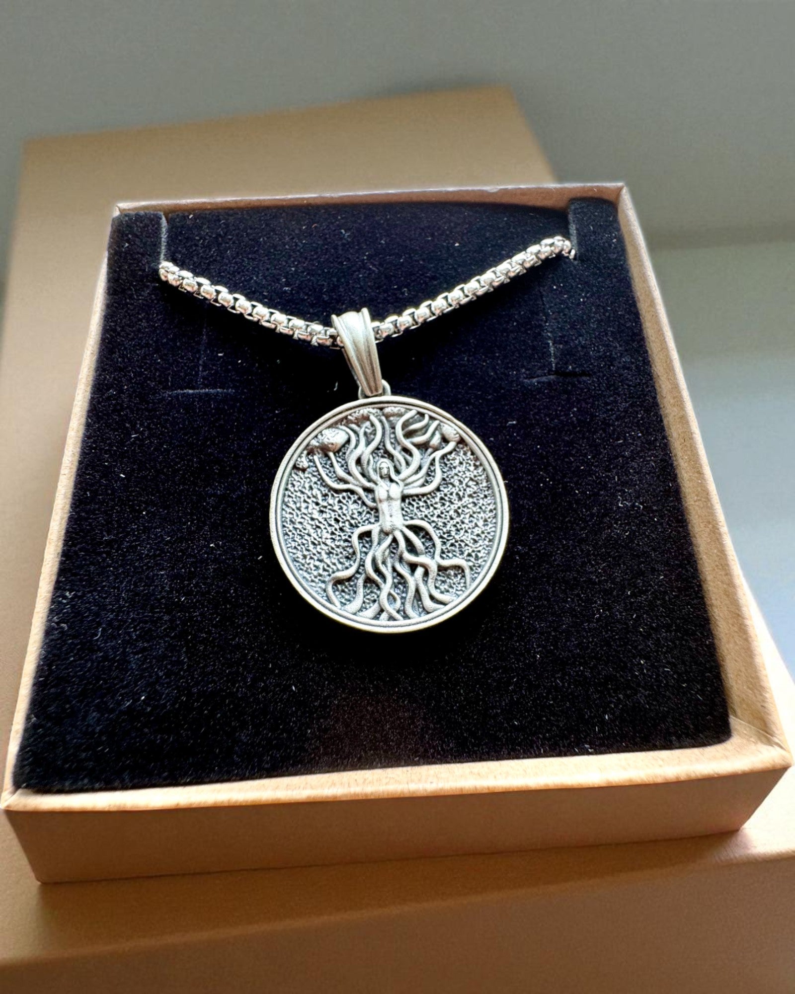 Amulet Drzewa Życia z Możliwością Grawerowania - naszyjnik "Witalność Natury", personalizacja