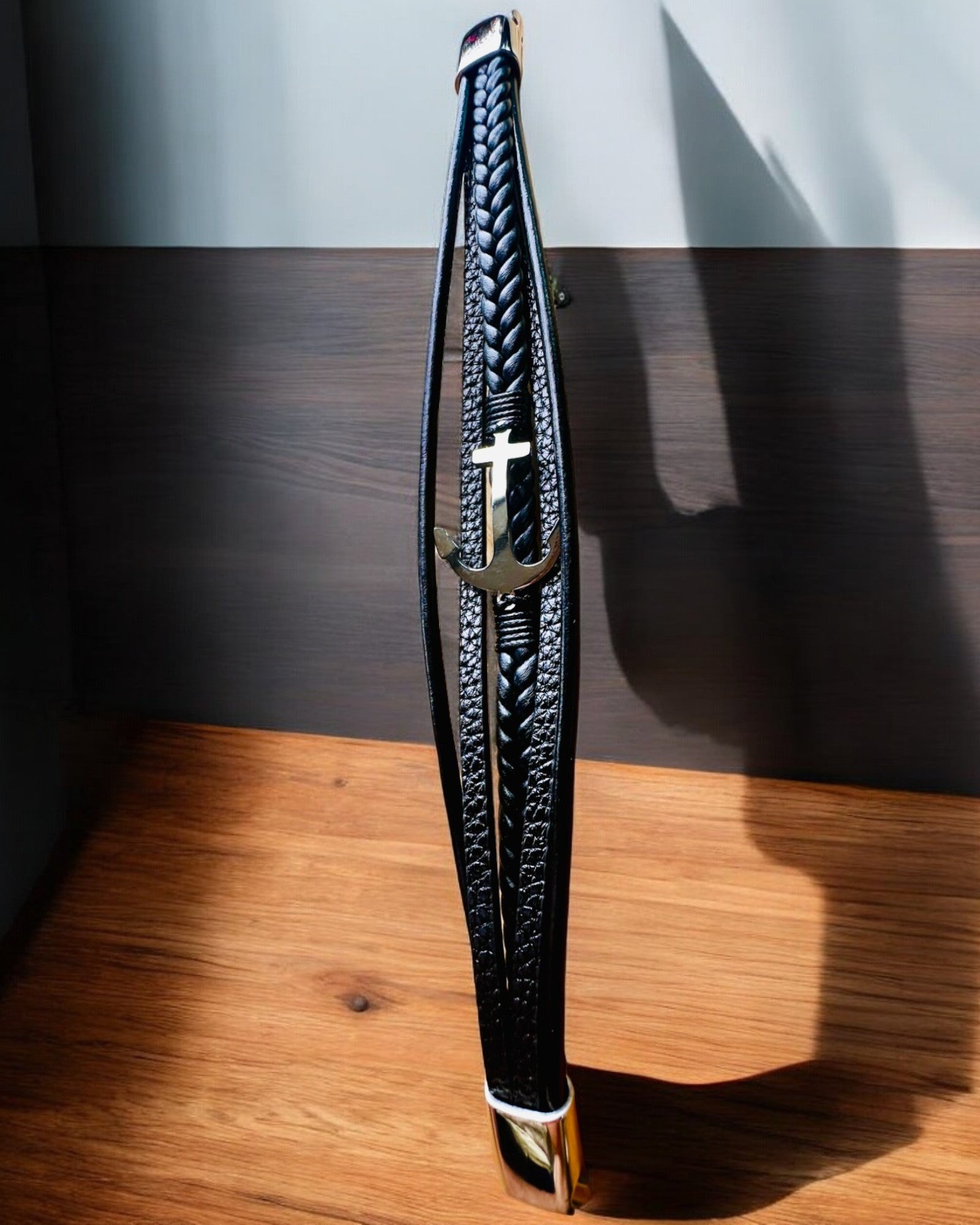 Férfi karkötő Elegancia Horgonya gravírozási lehetőséggel ajándékba