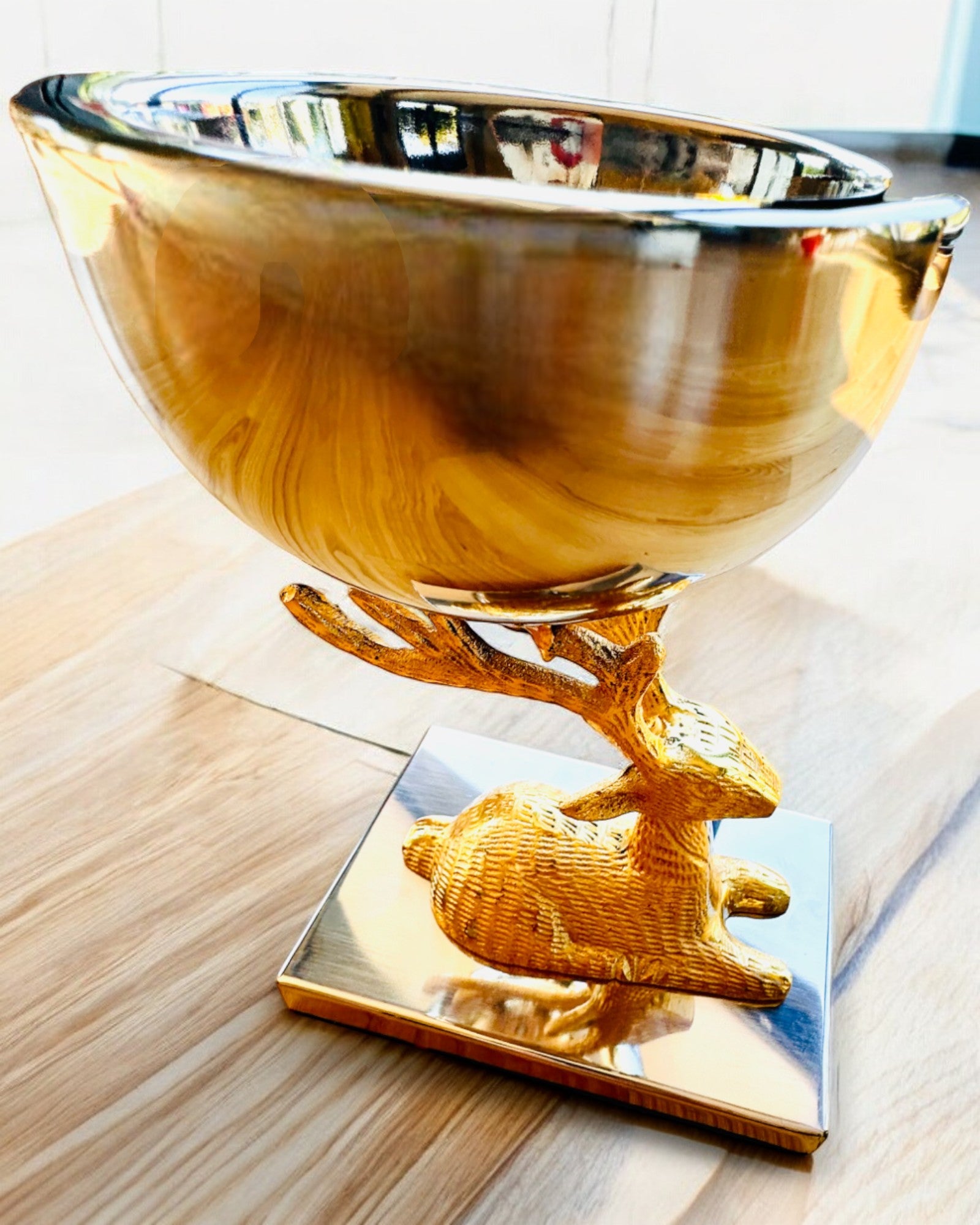 Dekoratív tál Szarvas Trófea – Kézműves Indiából, személyre szabás gravírozással