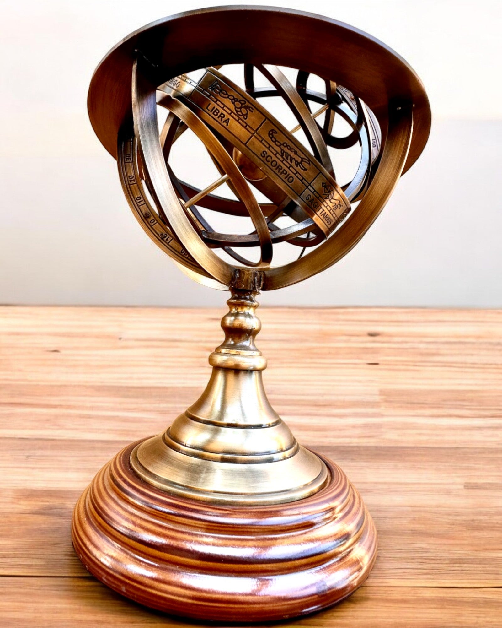 Astrolabium Artis 2 - 30 cm magasságú, kézzel készített gravírozási lehetőséggel, irodai dekoráció, prémium