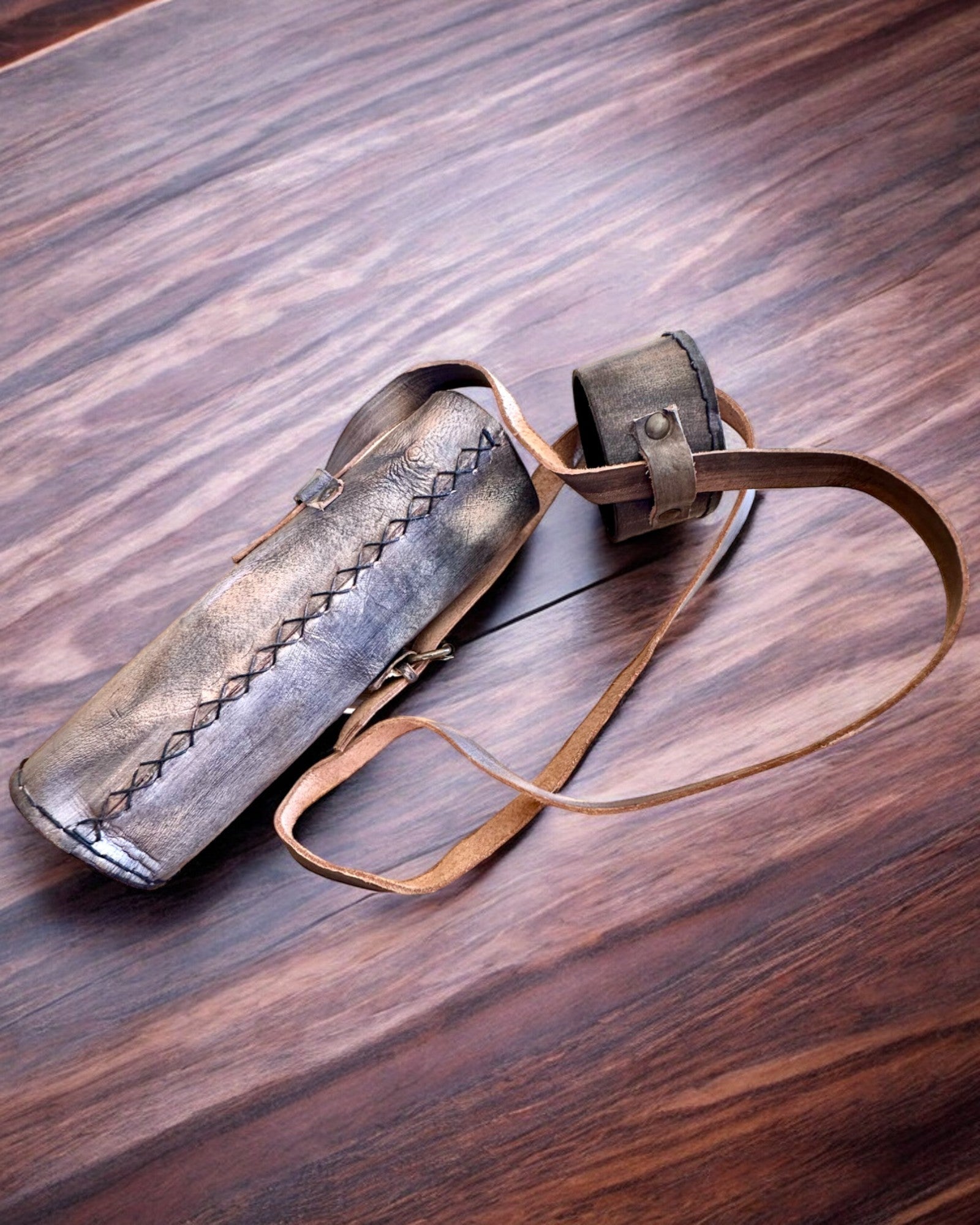 "Voyager" Prémium Távcső Gravírozott Távcsővel és Valódi Bőr Tokkal, személyre szabható gravírozással ajándékba