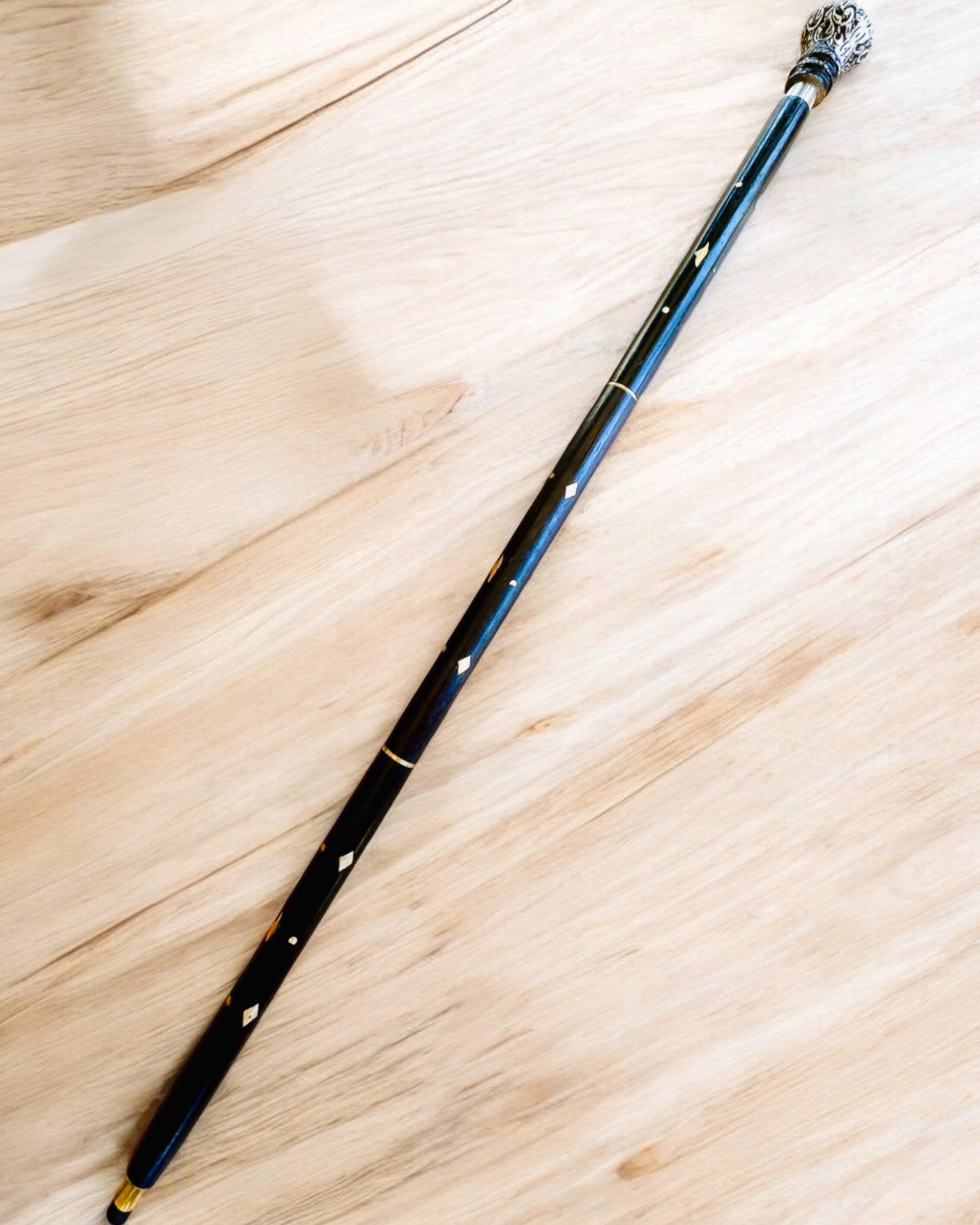 Sétabot "Majestátus Bot" Kézzel készített fa, gravírozási lehetőséggel, 2 választható változat