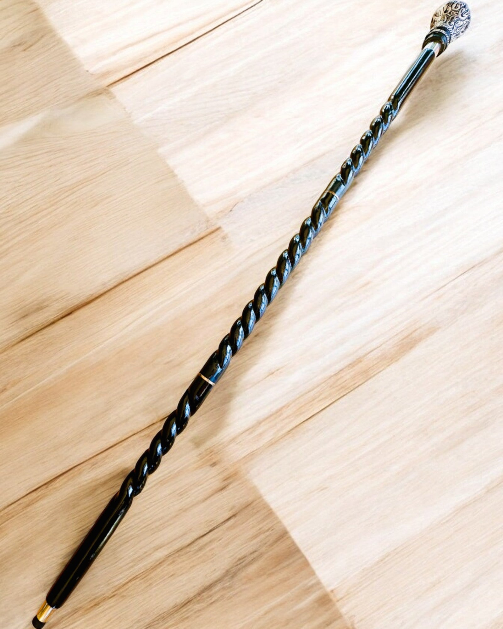 Sétabot "Majestátus Bot" Kézzel készített fa, gravírozási lehetőséggel, 2 választható változat