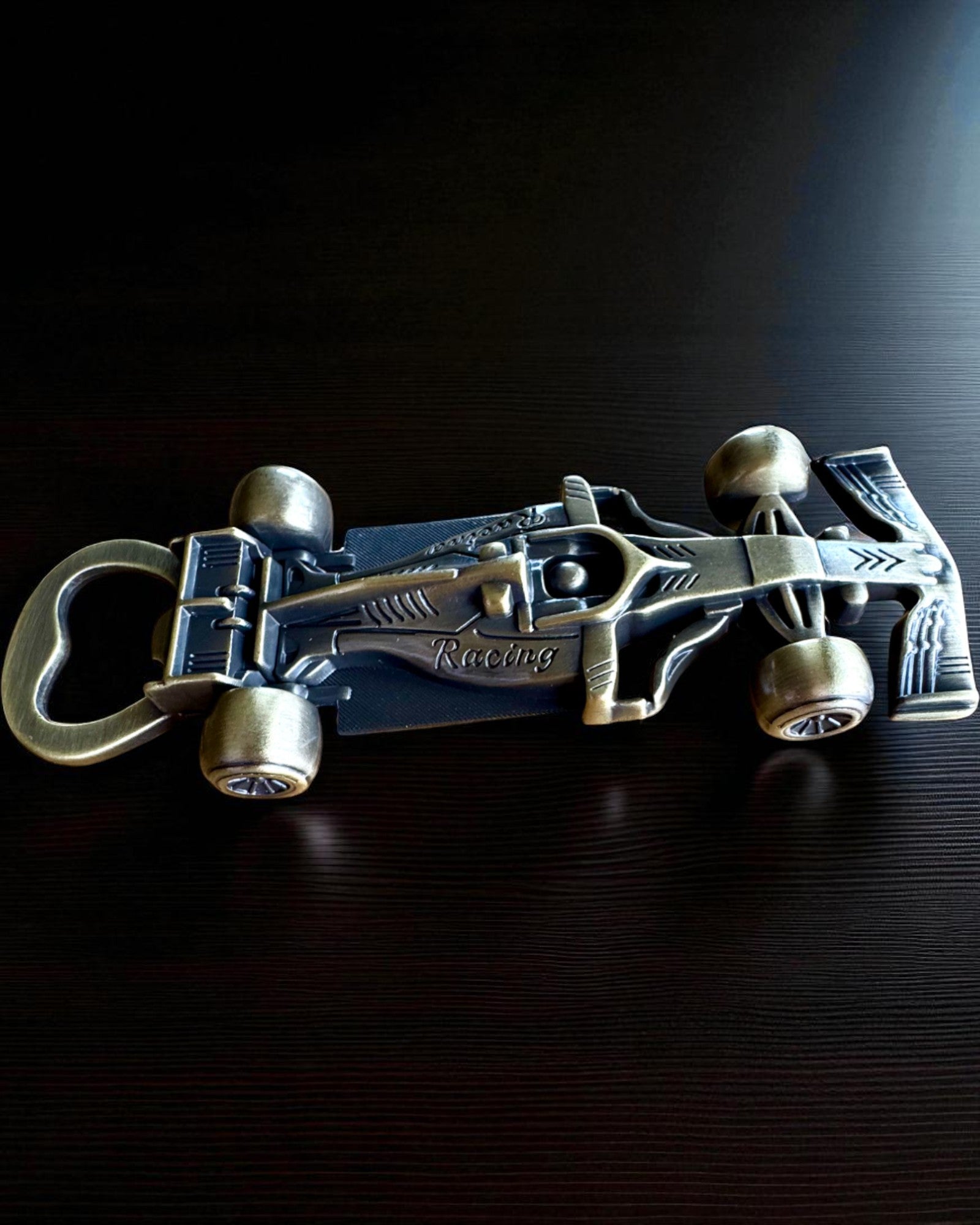 Vintage Autós Üvegnyitó - 3 változat, személyre szabható gravírozással ajándékba