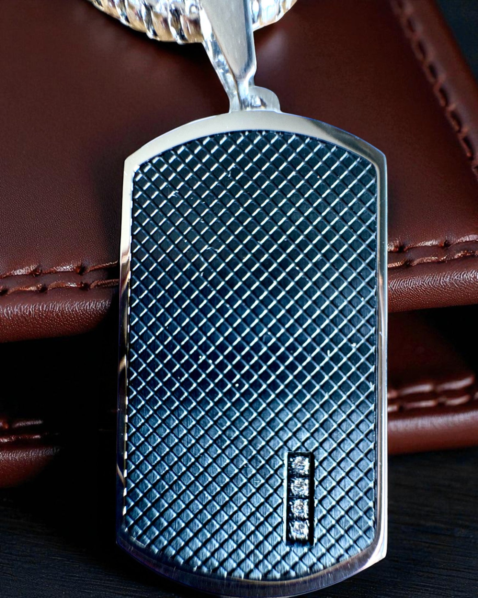 Férfi nyaklánc Dog Tag „SteelVision” – rozsdamentes acél, 15 változat, személyre szabható gravírozással