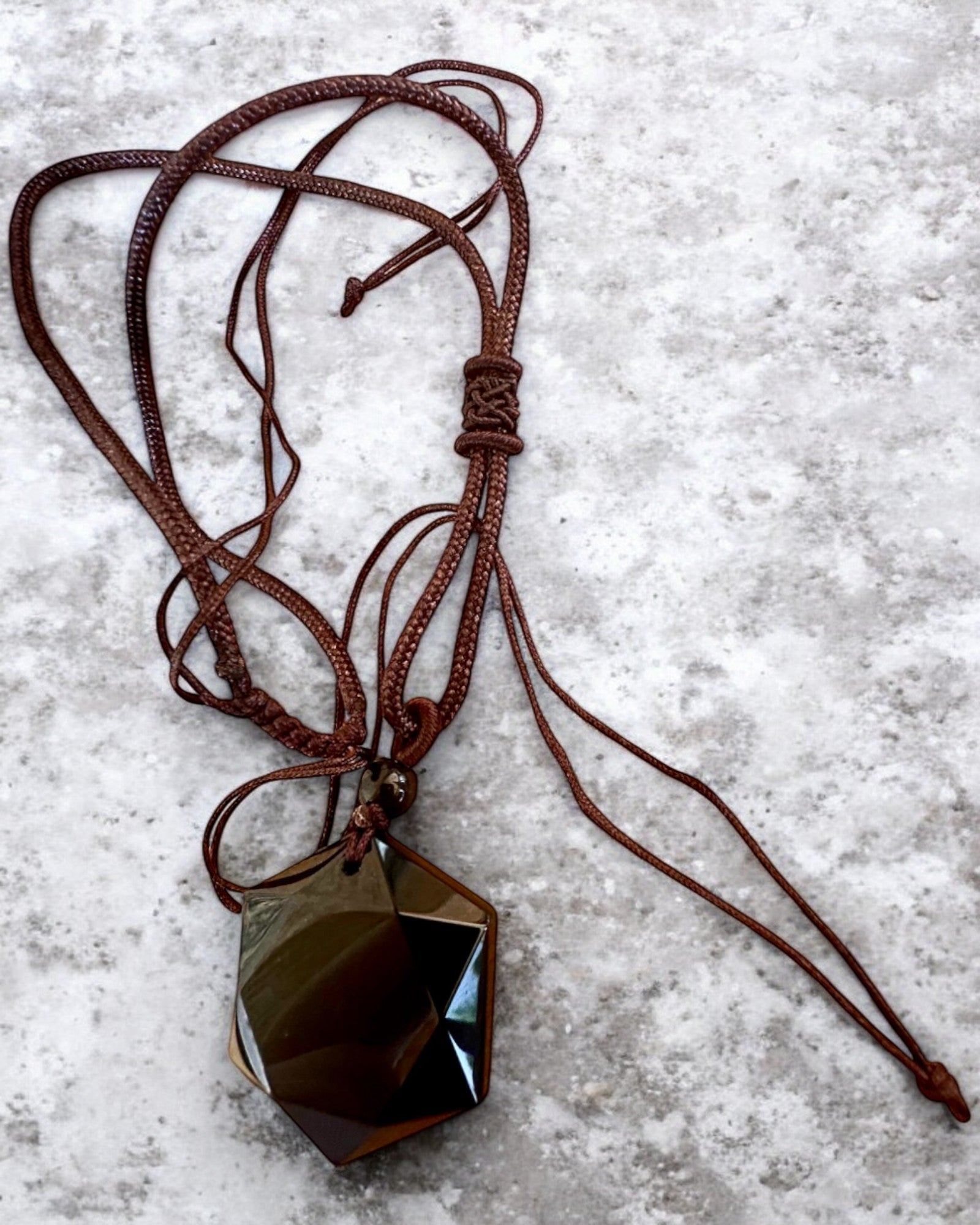 Fekete obszidián "Dávid-csillag" amulett, személyre szabható gravírozással ajándékba