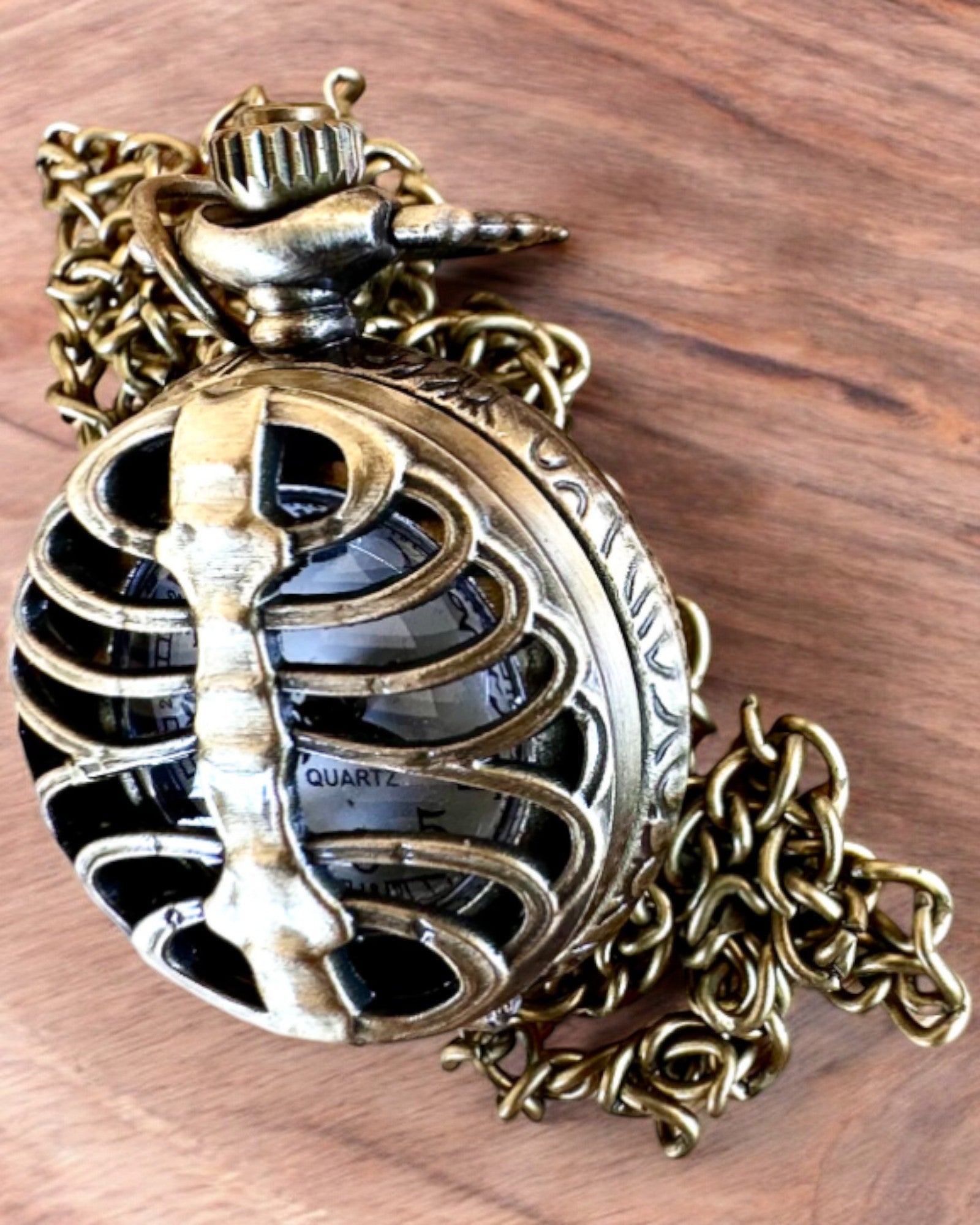 Gravírozható "Rybia Łuska" zsebóra ajándékba