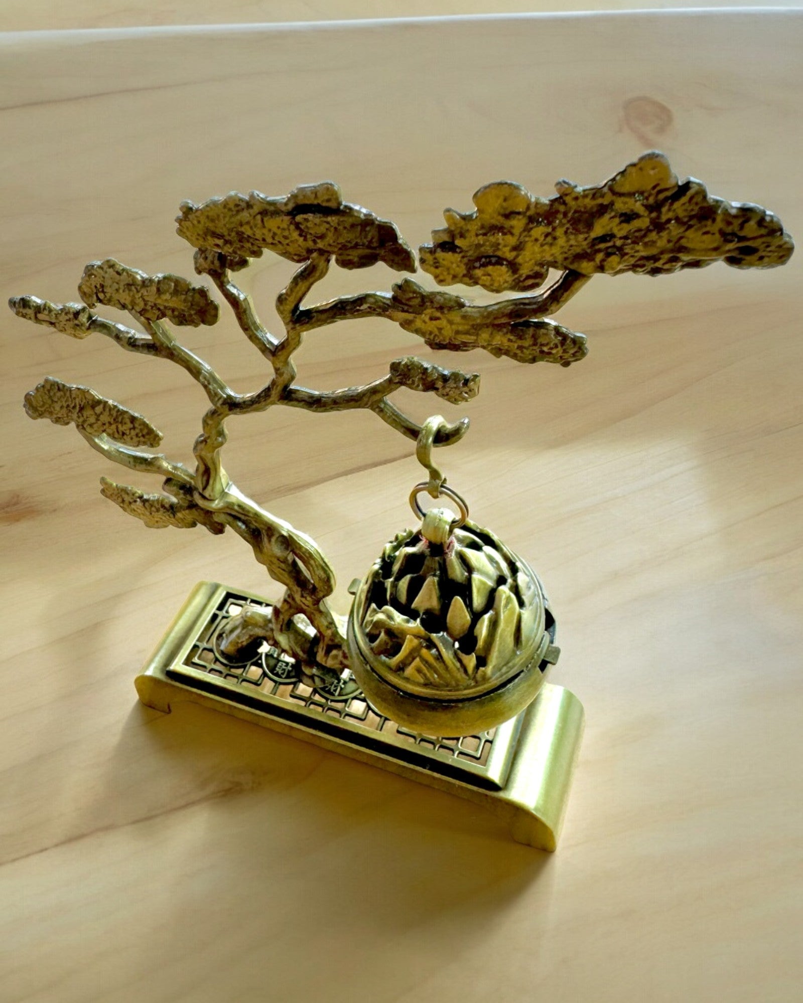 Elegáns Fém Bonsai Füstölőtartó - személyre szabható gravírozással ajándékba