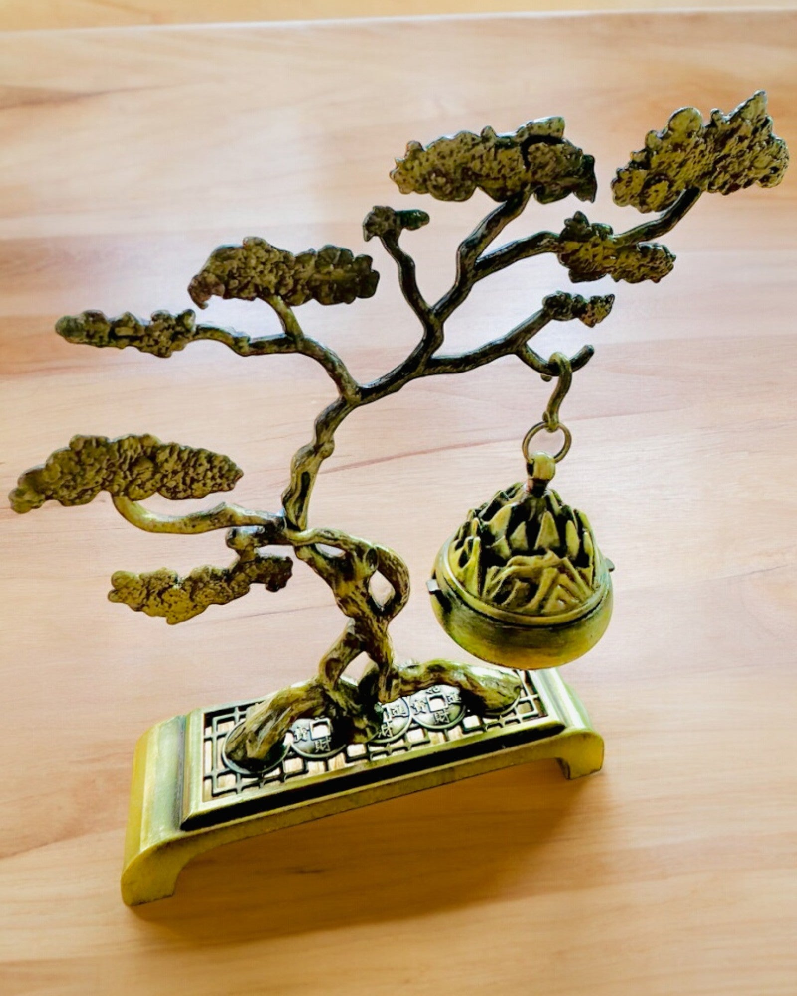Elegáns Fém Bonsai Füstölőtartó - személyre szabható gravírozással ajándékba