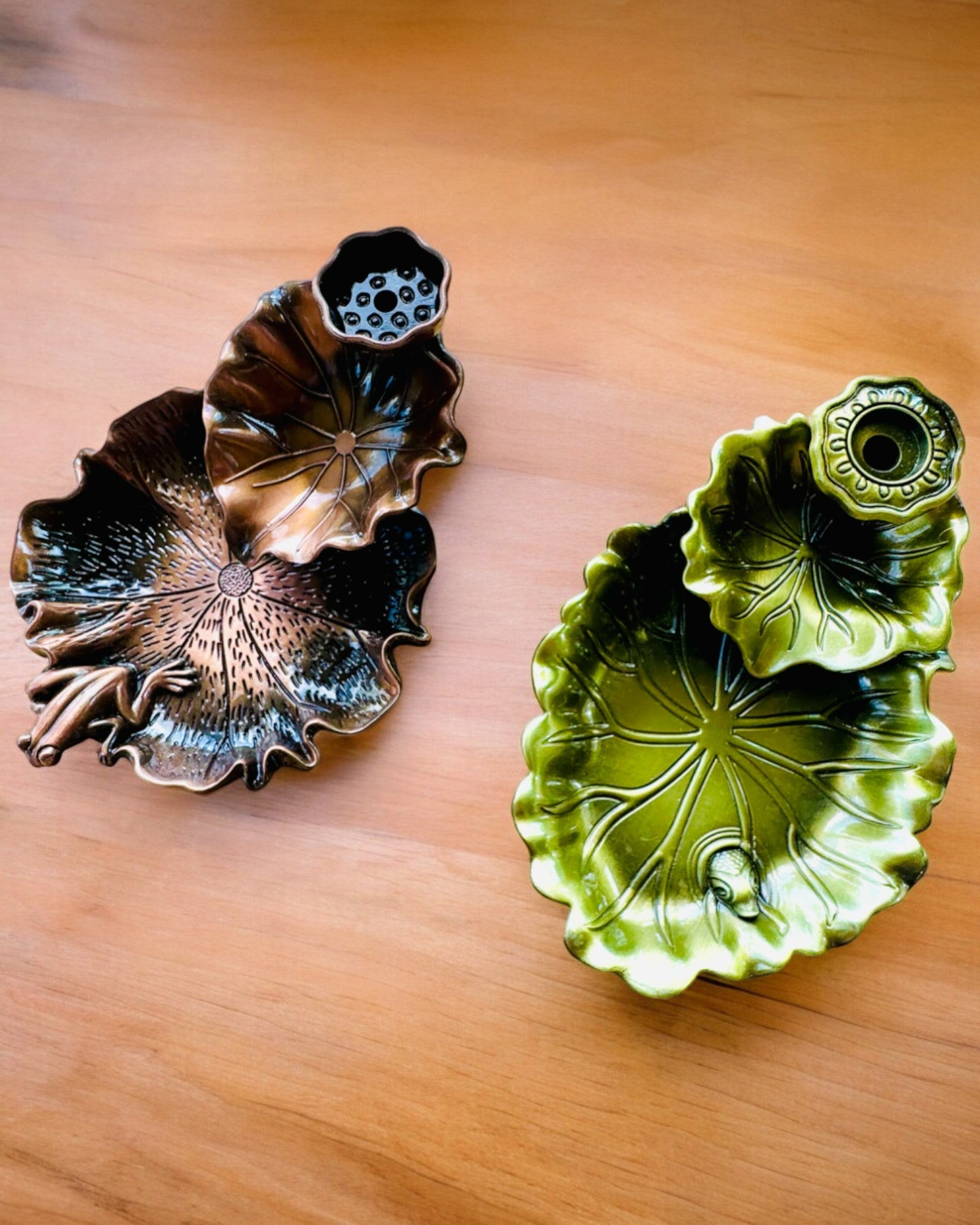 Elegancki Metalowy Uchwyt Na Kadzidło Liść Lotosu - 4 warianty do wyboru, możliwość personalizacji grawerem na prezent