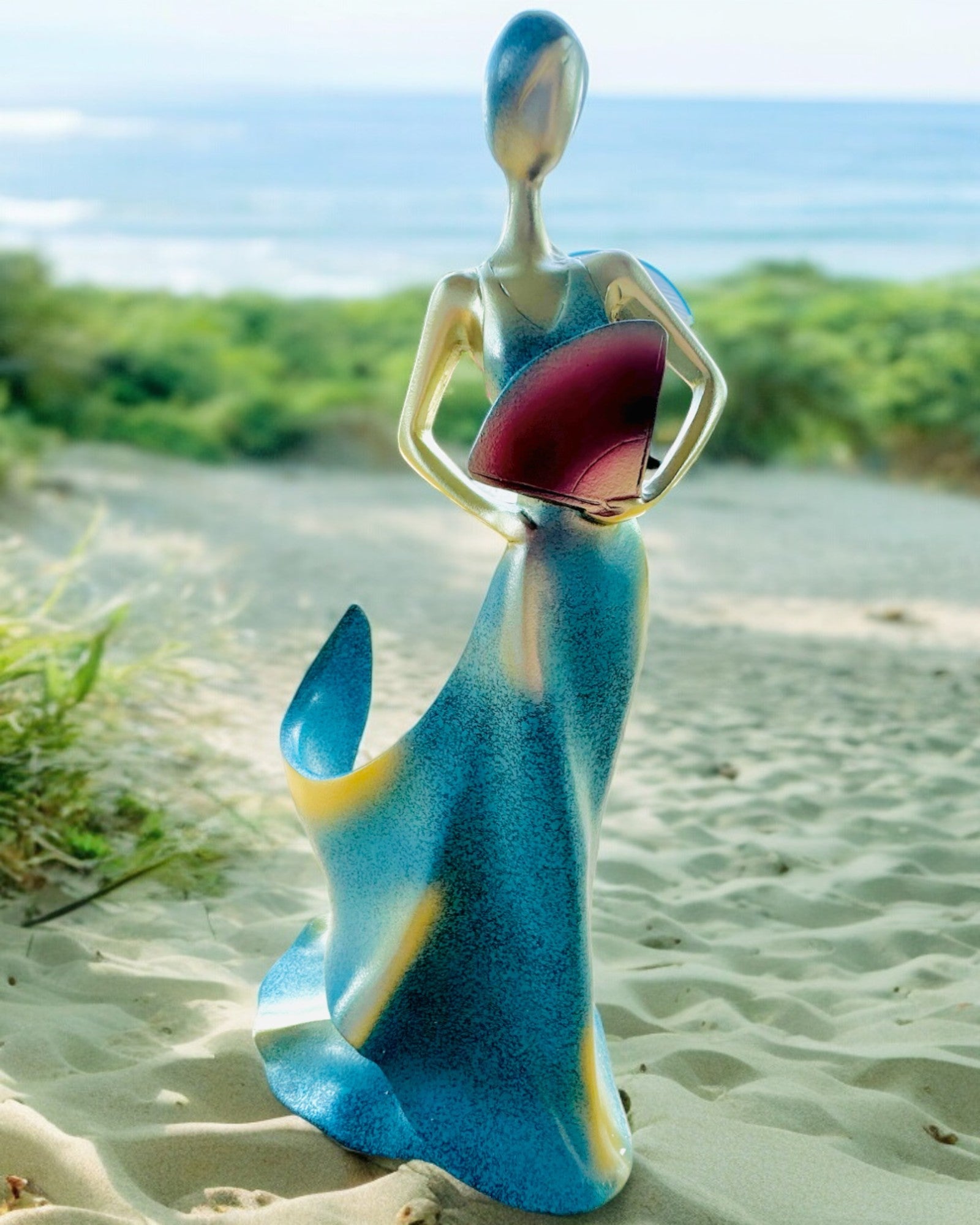 Elegáns Palacktartó - Hölgy Szobor - személyre szabható gravírozással, 2 választható változat