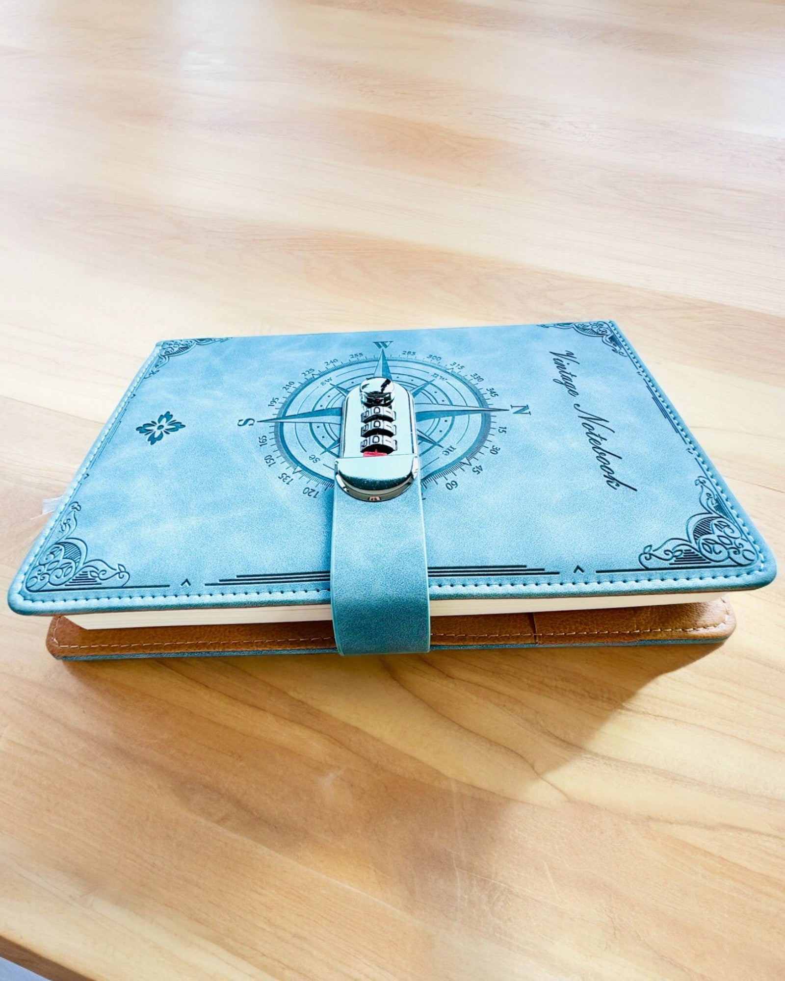 Titkos A5 Vintage Jegyzetfüzet kóddal zárható - Válaszd ki a stílusod, személyre szabás gravírozással ajándékba