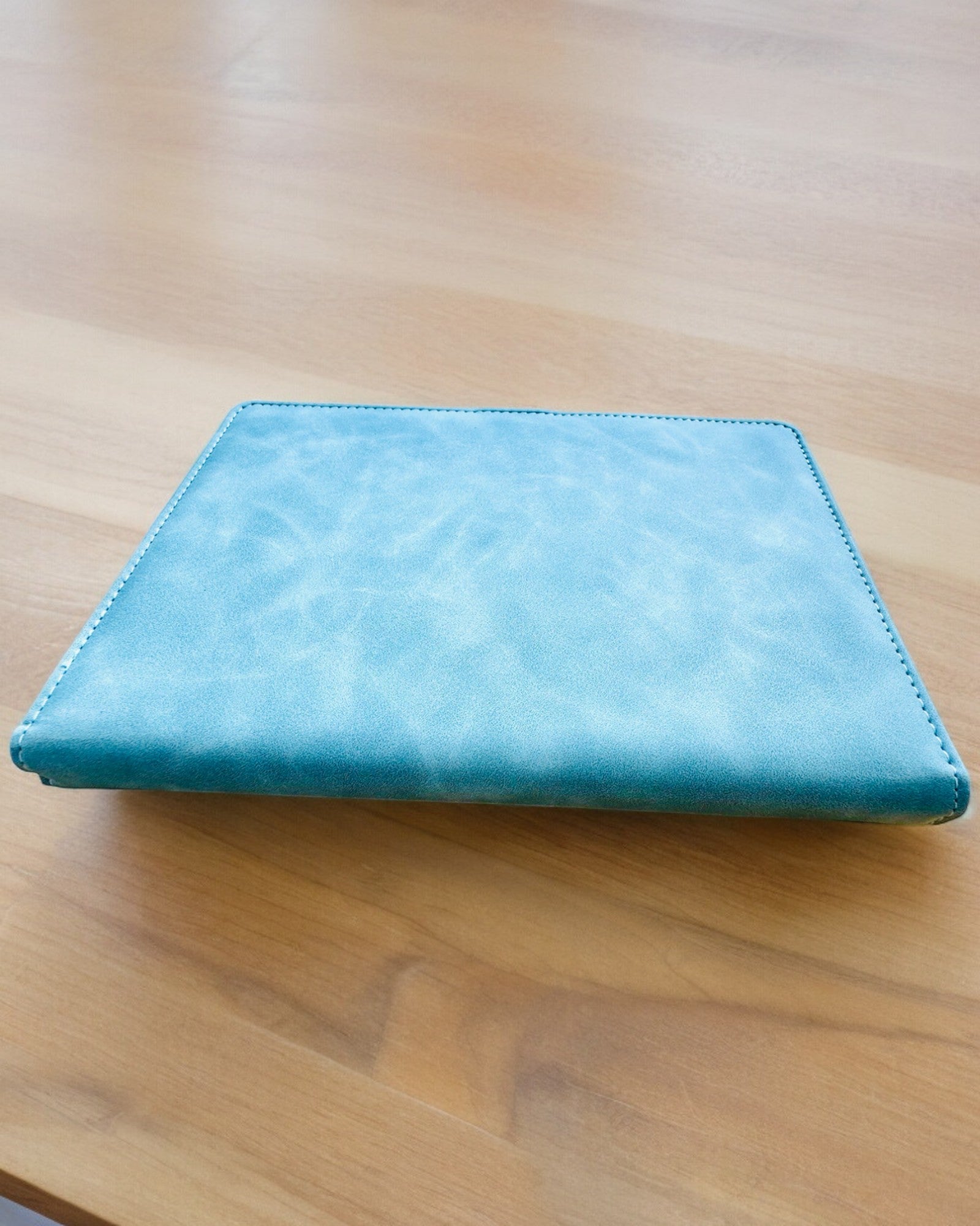 Titkos A5 Vintage Jegyzetfüzet kóddal zárható - Válaszd ki a stílusod, személyre szabás gravírozással ajándékba