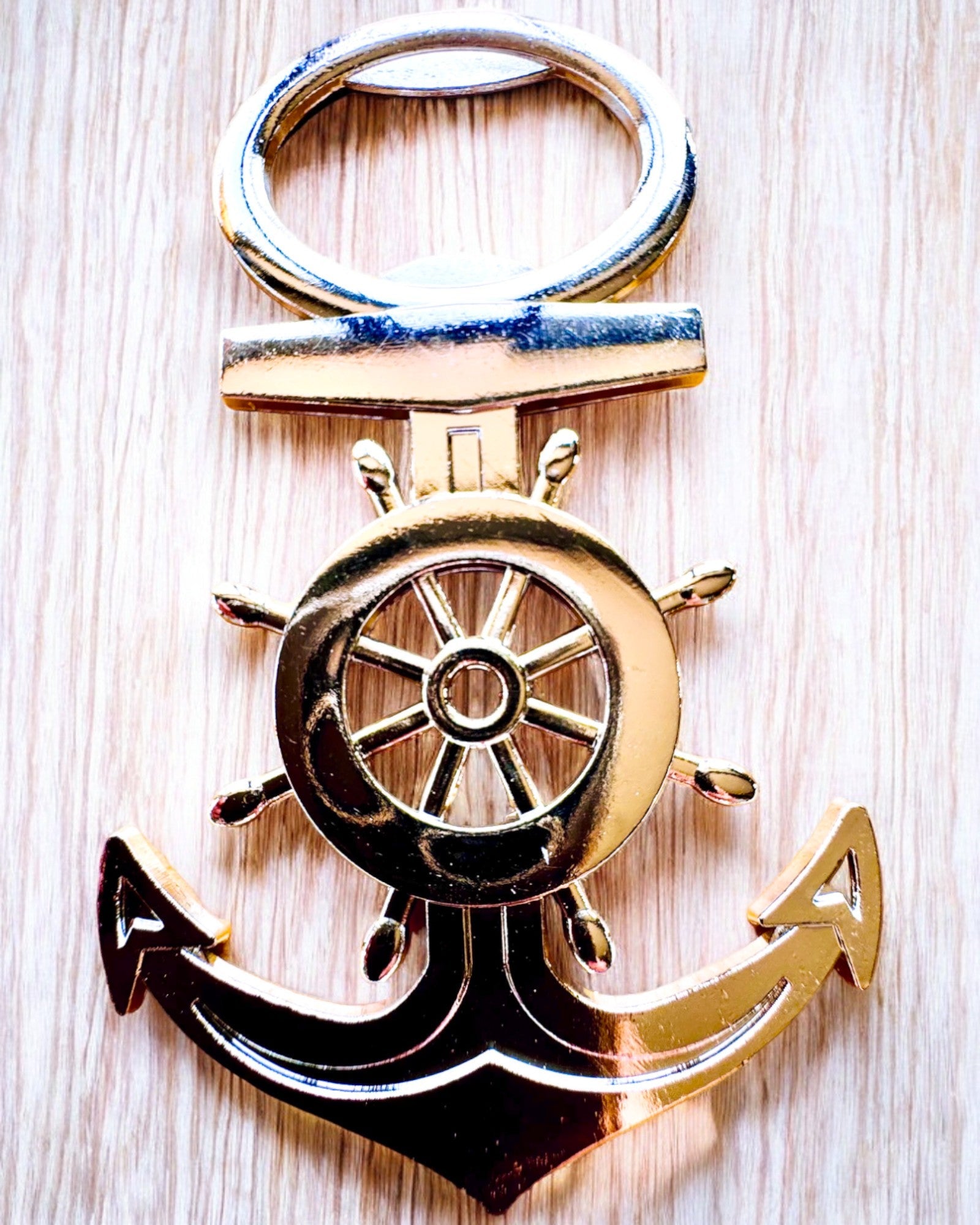 Kapítányi üvegnyitó - gravírozással személyre szabható, ezüst színű