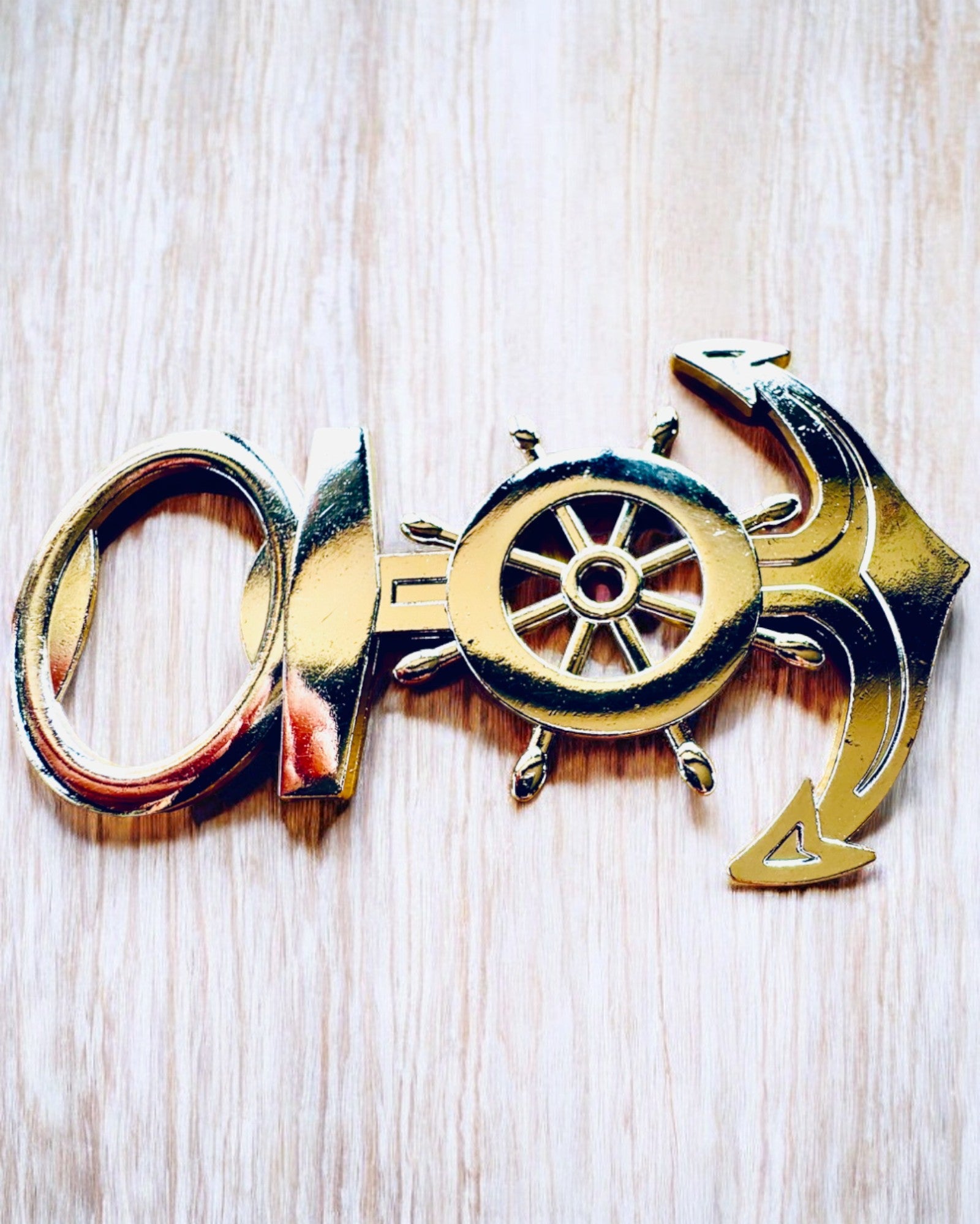 Kapítányi üvegnyitó - gravírozással személyre szabható, ezüst színű