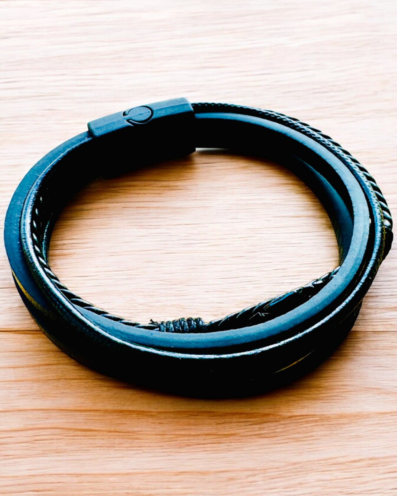 "Orzeł" karkötő gravírozási lehetőséggel, 3 színváltozatban