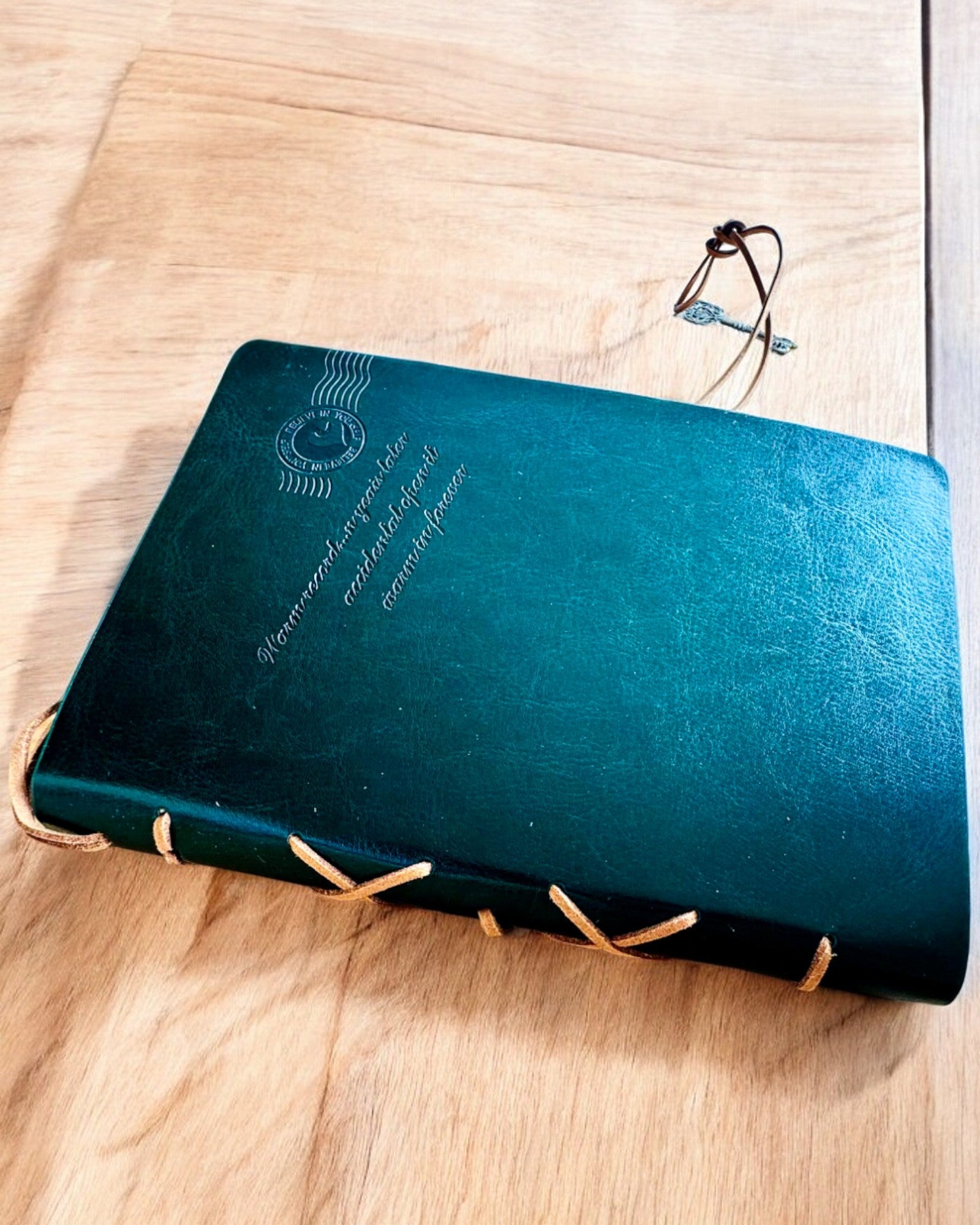 Vintage "A múlt kulcsa" jegyzetfüzet - Gravírozási lehetőség ajándékként, notesz