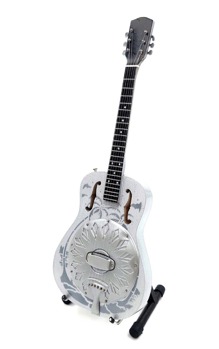 Mini gitár MGT-0901 M. Knopler stílusában