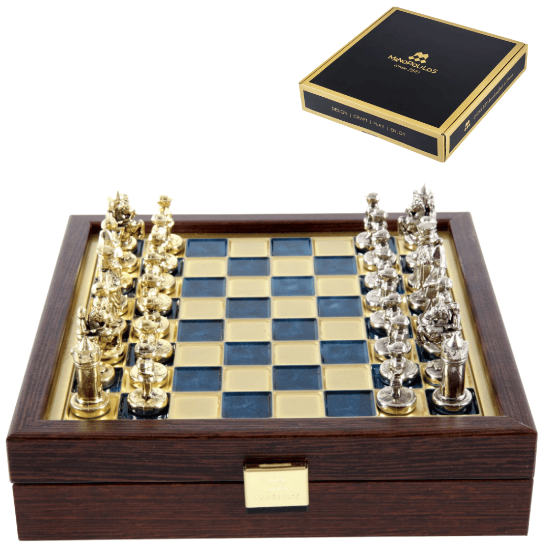 Elegáns prémium sárgaréz sakk 20x20cm Bizánc, személyre szabott gravírozással - Ideális ajándék sakkozónak és történelemkedvelőnek - Kézzel készített figurák arany és ezüst kivitelben