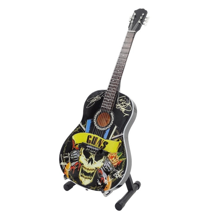 Guns N' Roses Tribute MGT-3124 klasszikus mini gitár személyre szabható gravírozási lehetőséggel, ideális ajándék gitárosnak, mahagóni fából készült, magasság: 25 cm