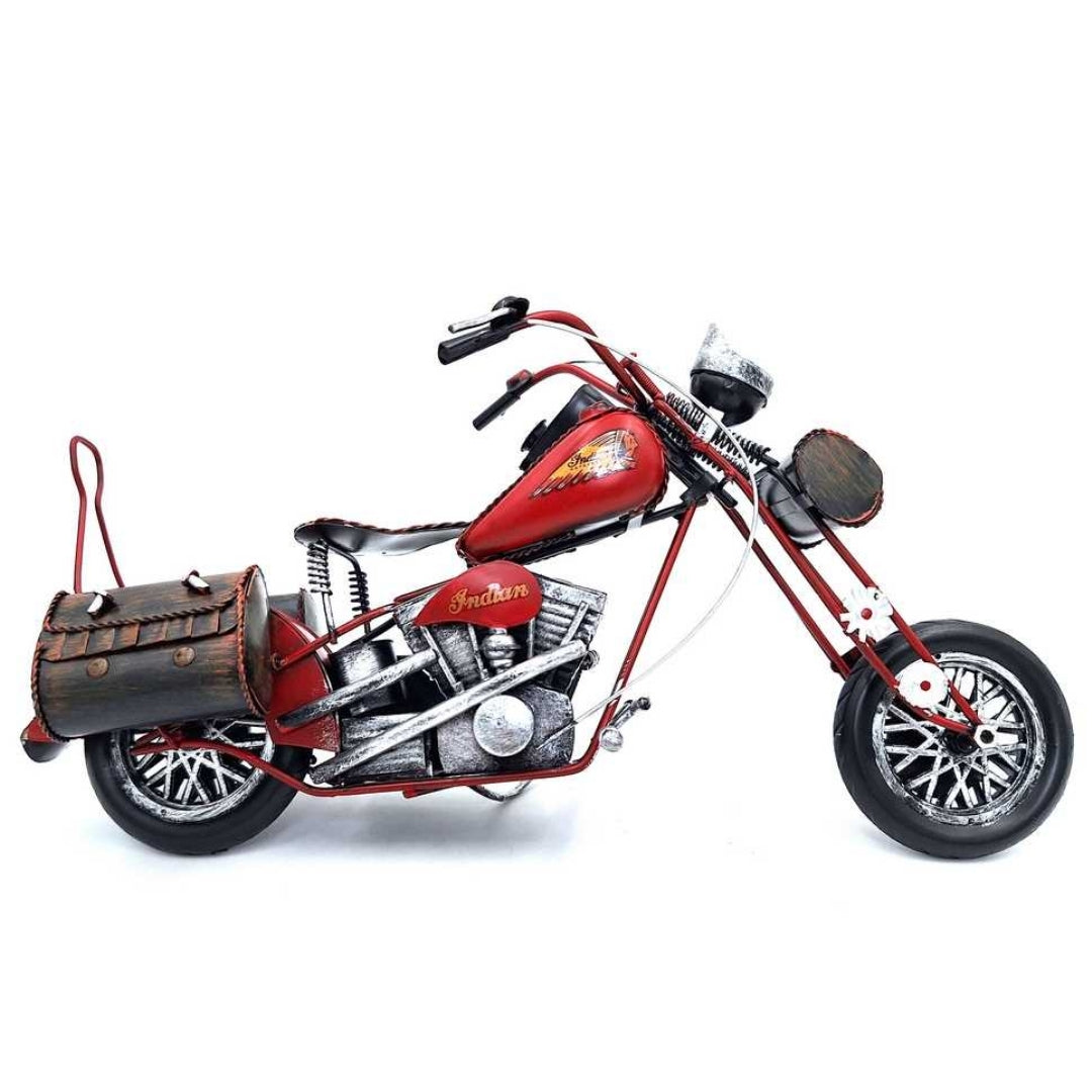 Nagy fém modell klasszikus chopper motorkerékpár piros színben, gravírozással személyre szabható