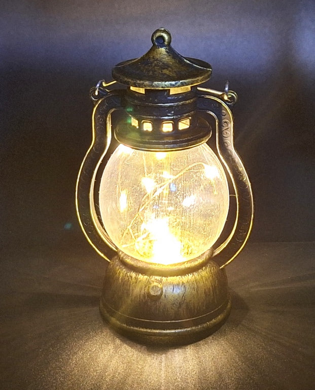 LED éjjeli lámpa petróleumlámpa formában, gravírozással személyre szabható, ideális ajándék - magasság 12,6 cm, szélesség 5,8 cm, CE-tanúsítvány