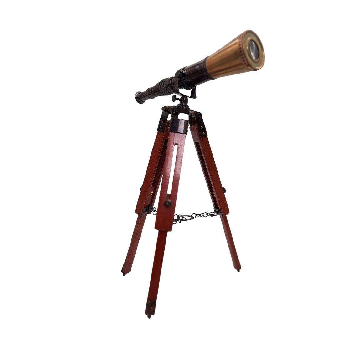 Sárgaréz távcső háromlábon, gravírozással személyre szabható - elegáns dekorációs elem ajándéknak, állítható magasság 30 cm-ig