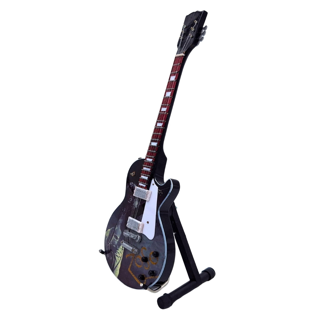 Led Zeppelin Jimi Page MGT-8624 mini gitár gravírozással