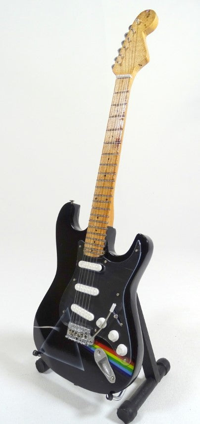 Pink Floyd mahagónifából készült, kézzel készített minigitár, 27,5 cm, személyre szabható gravírozási lehetőség, ideális ajándék zenerajongóknak