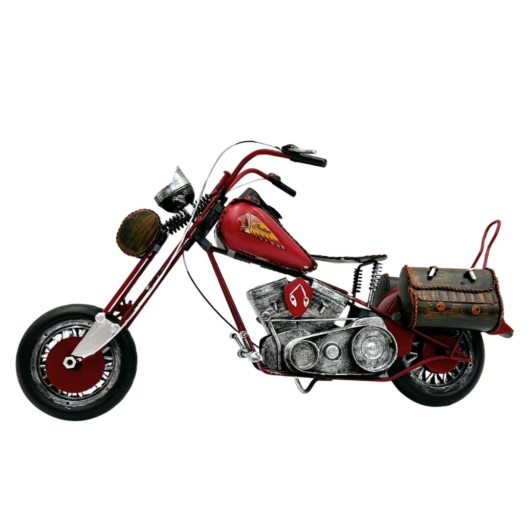 Nagy fém modell klasszikus chopper motorkerékpár piros színben, gravírozással személyre szabható