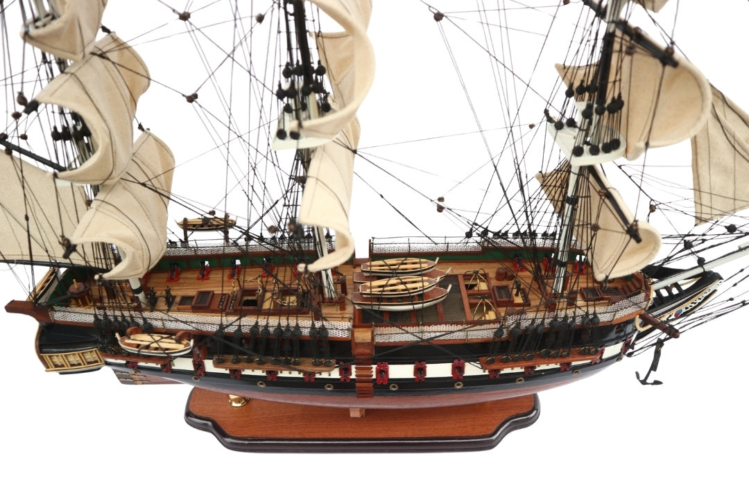 Exkluzív nagy USS Constitution vitorláshajó-modell, 100cm, személyre szabható gravírozással
