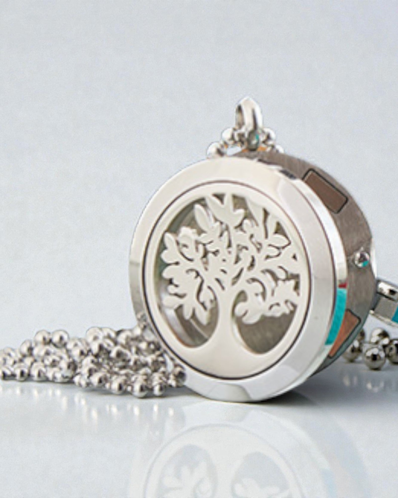 AromaTree Harmony – Aromaterápiás Életfa nyaklánc 25 mm