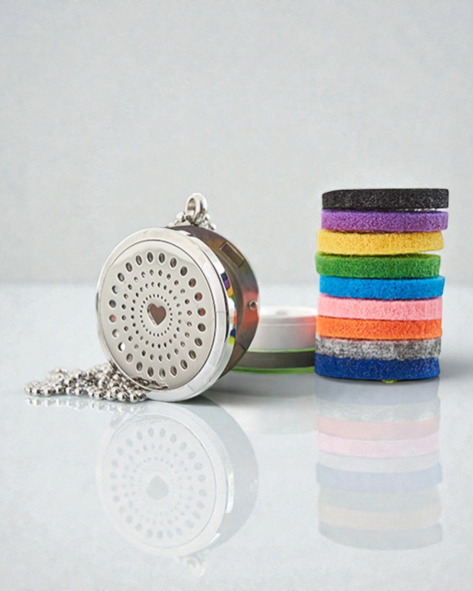 Celestia Heart – Aromaterápiás nyaklánc gyémántszívvel 30 mm