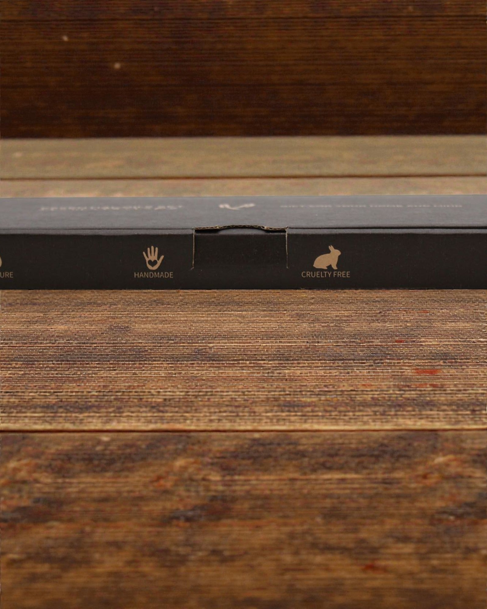 A természet tavaszi ébredése – 12 darabos, fényűző illóolaj-készlet 5 ml, cseppentőkkel