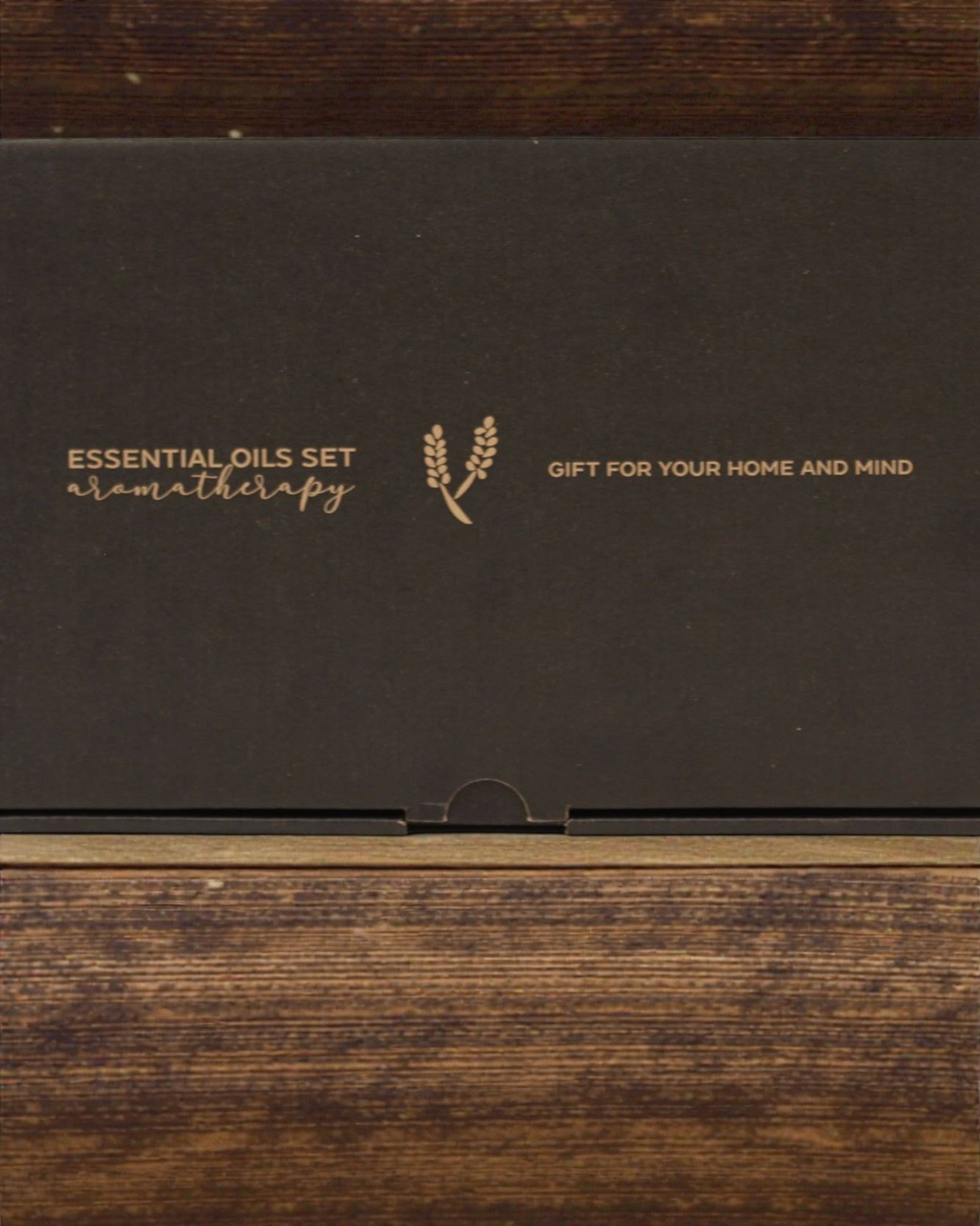 Esencja Świata – Luksusowy Zestaw 12 Najpopularniejszych Olejków Eterycznych 5 ml z Pipetami