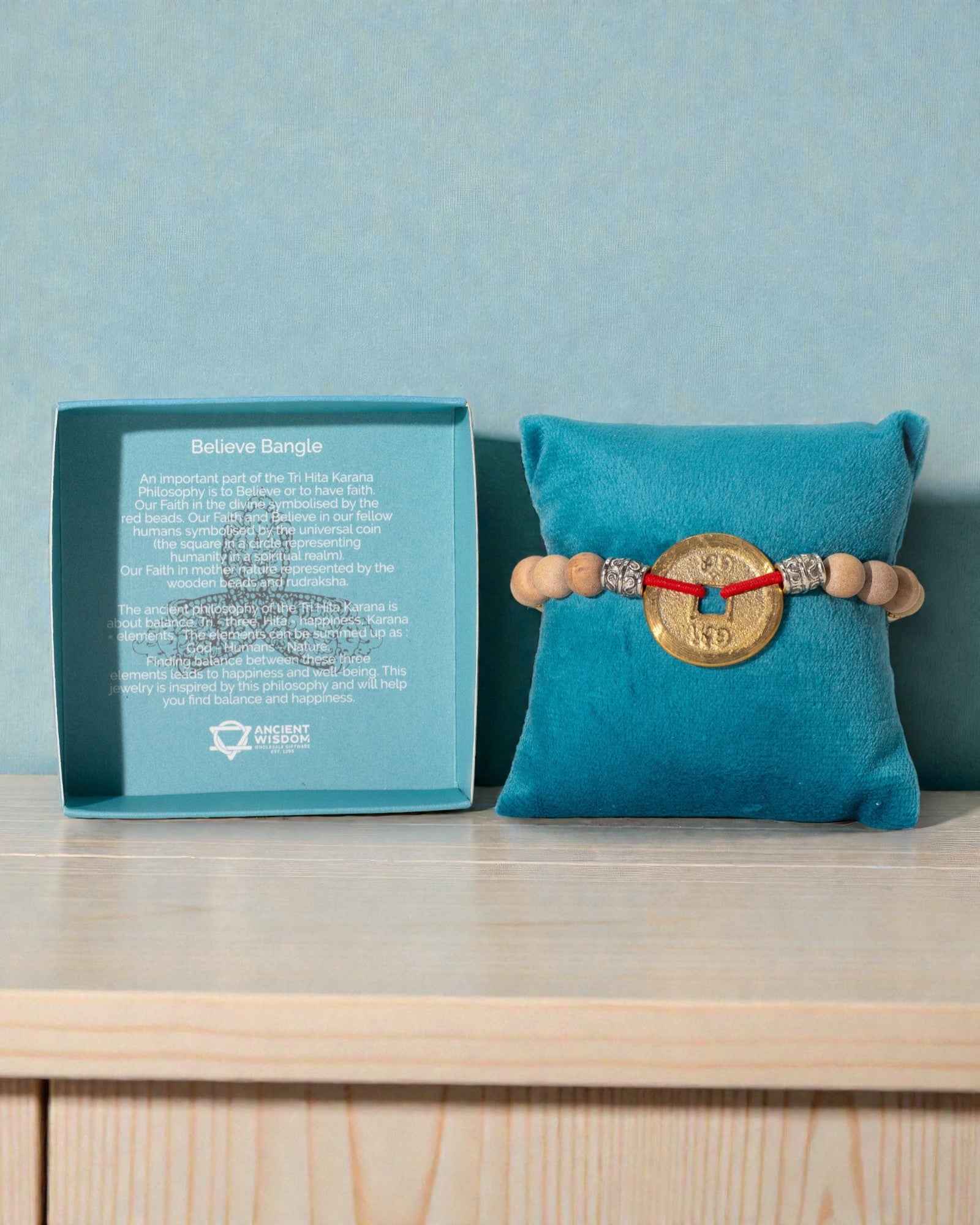 Tri Hita Karana – A lélek harmóniája karkötő – Elismerés