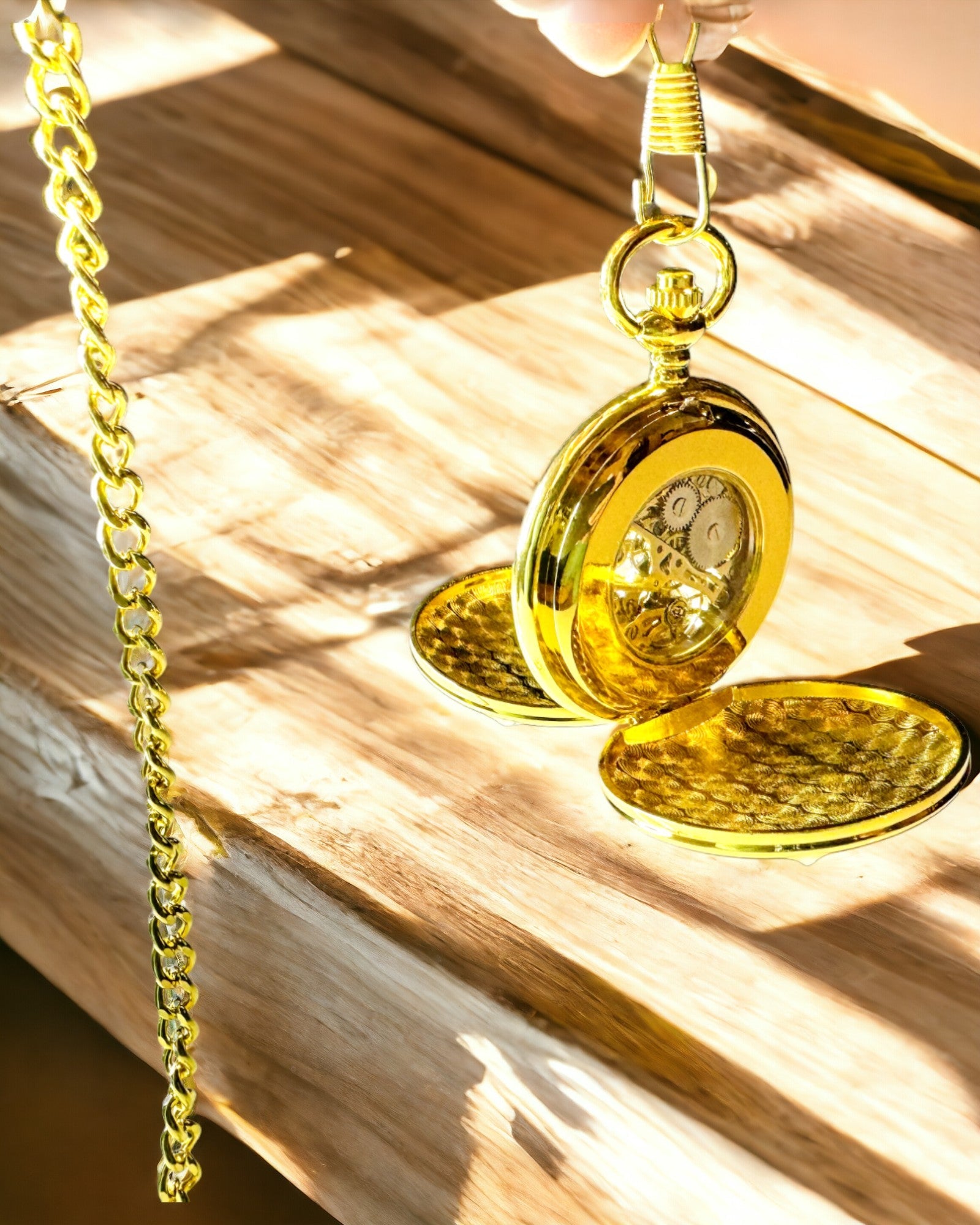 Klasszikus Kézi Mechanikus Zsebóra Dupla Fedéllel, Kézi Felhúzású, Arany Színű, Gravírozással