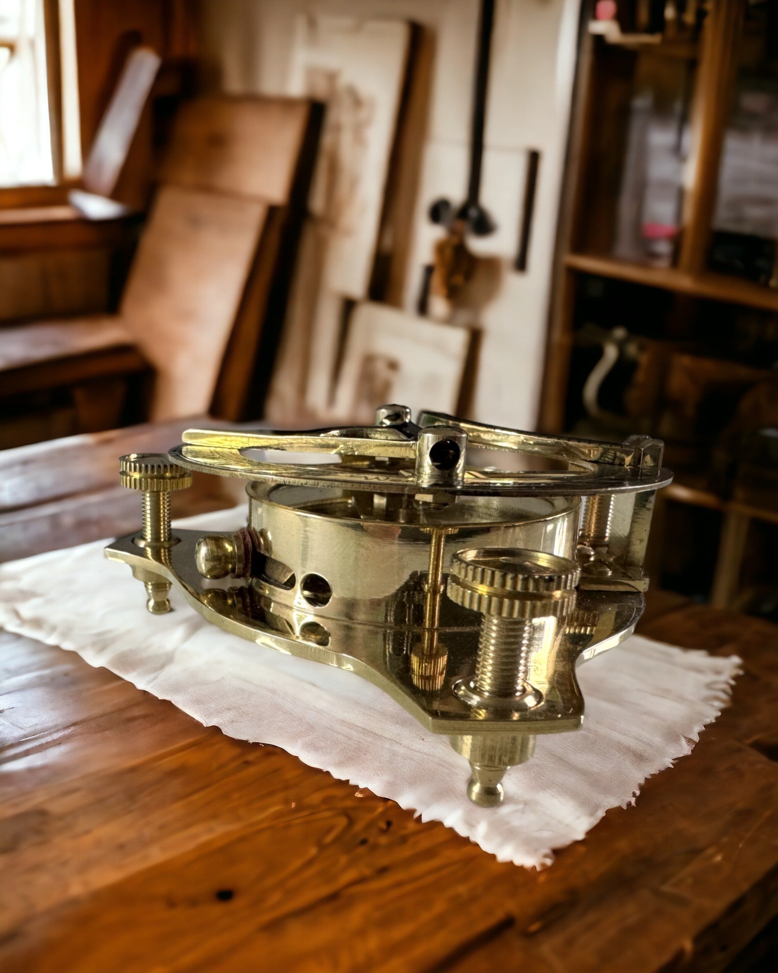 Gravírozható Tengerészeti Iránytű