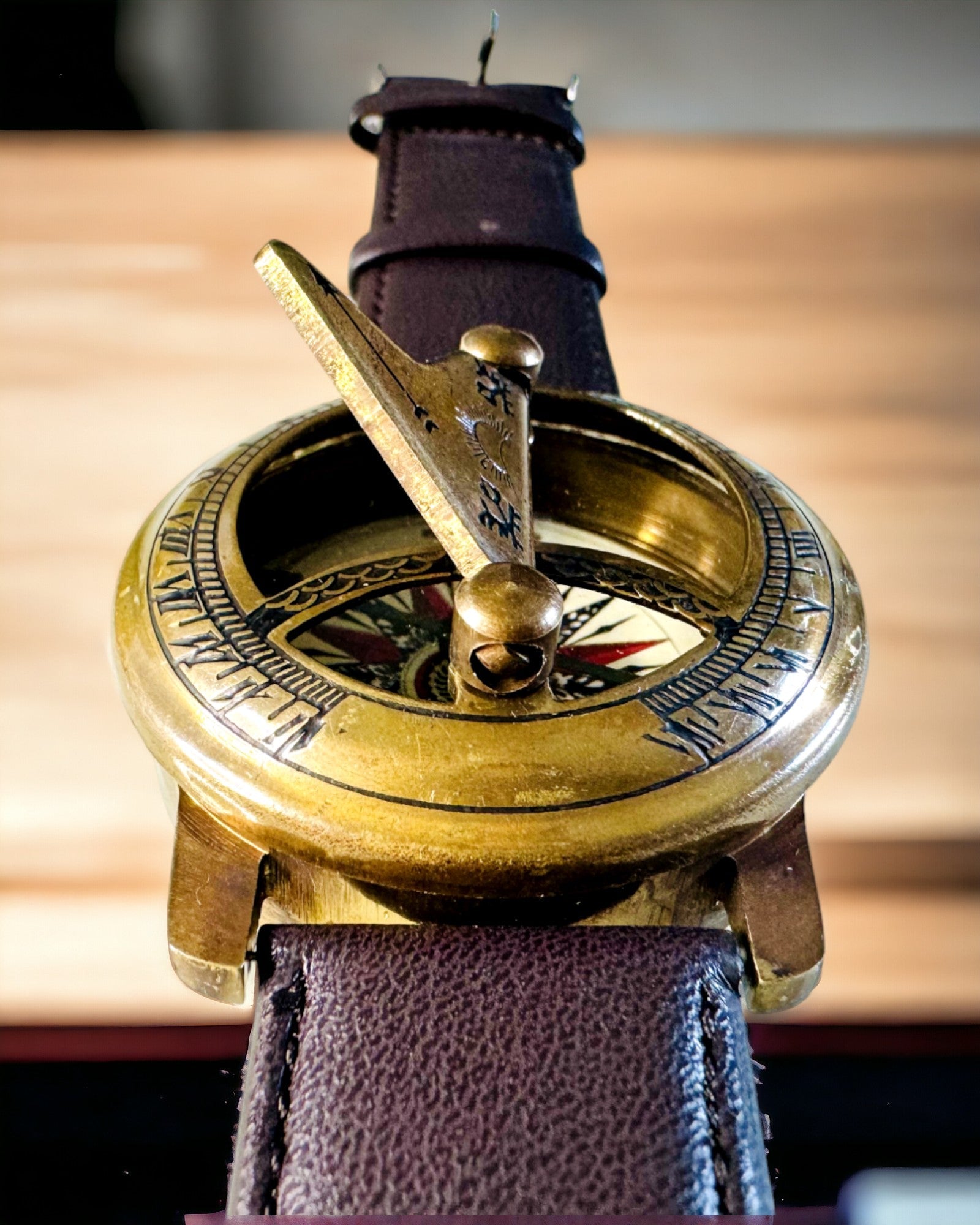 Napóra Iránytűvel - Kézzel Készített, Autentikus Kézművesség, Gravírozási Lehetőség