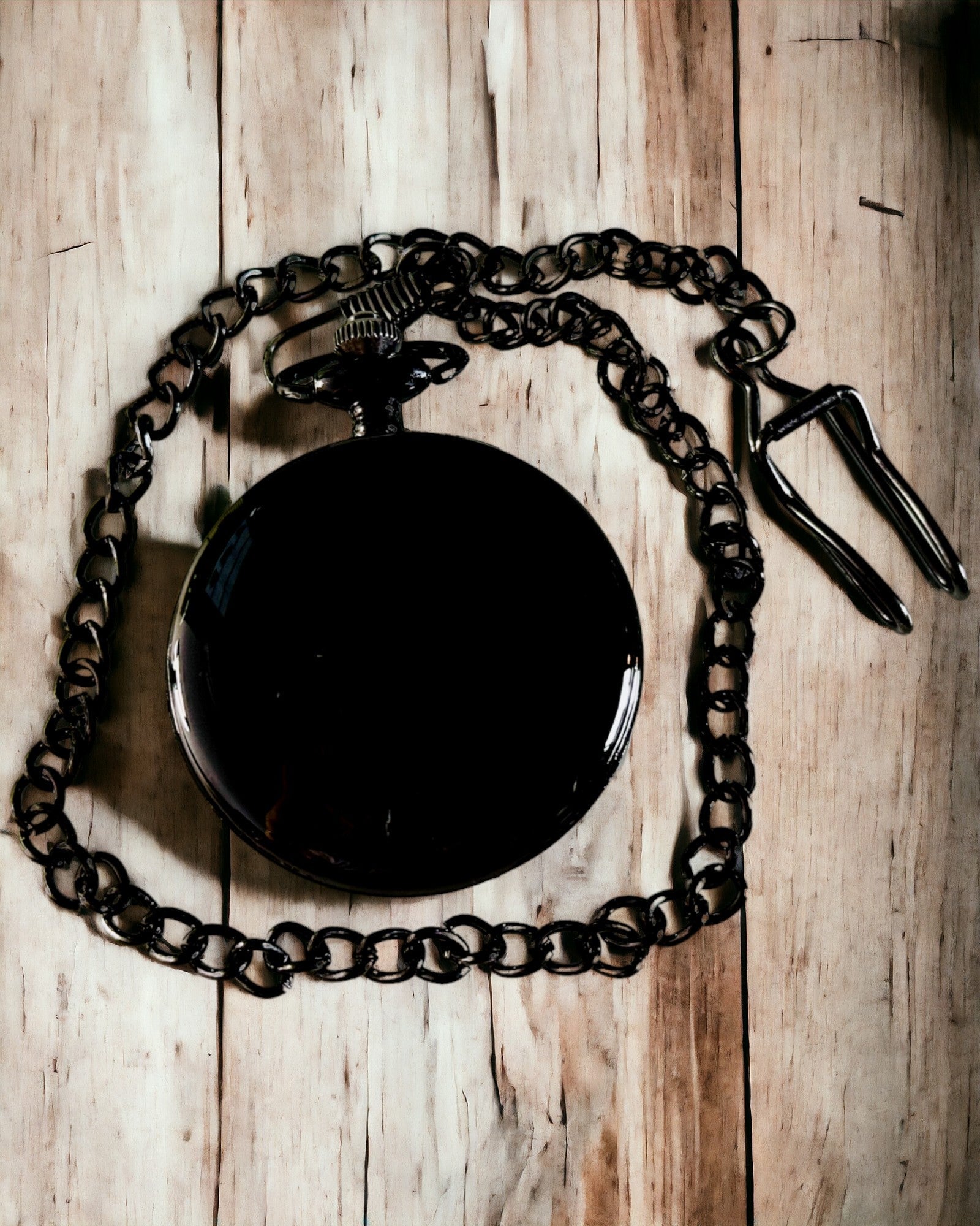 "Elegancia az Időben" fekete zsebóra személyre szabási lehetőséggel