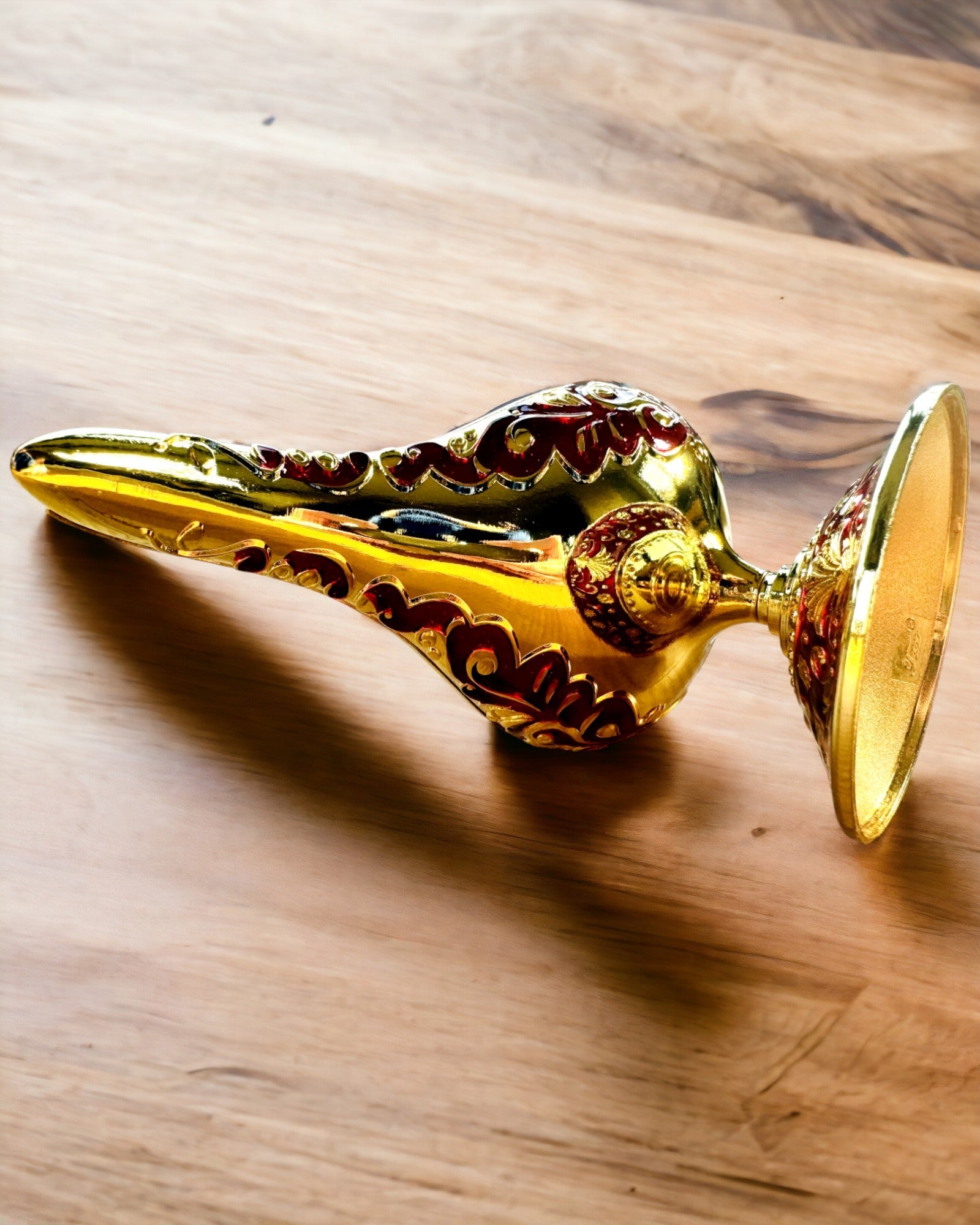 Aladdin Varázslámpája Gravírozási Opcióval - Bordó Arannyal Átszőtt Változat