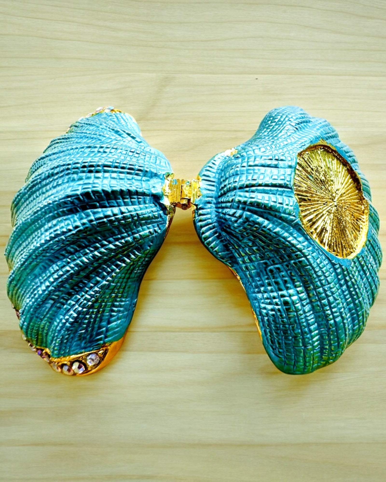 Emlékek Kincstára Kagyló - Ékszerdoboz gravírozással személyre szabható, ajándék