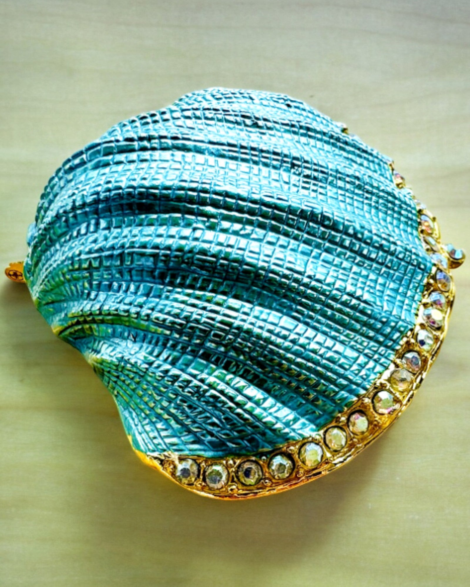 Emlékek Kincstára Kagyló - Ékszerdoboz gravírozással személyre szabható, ajándék