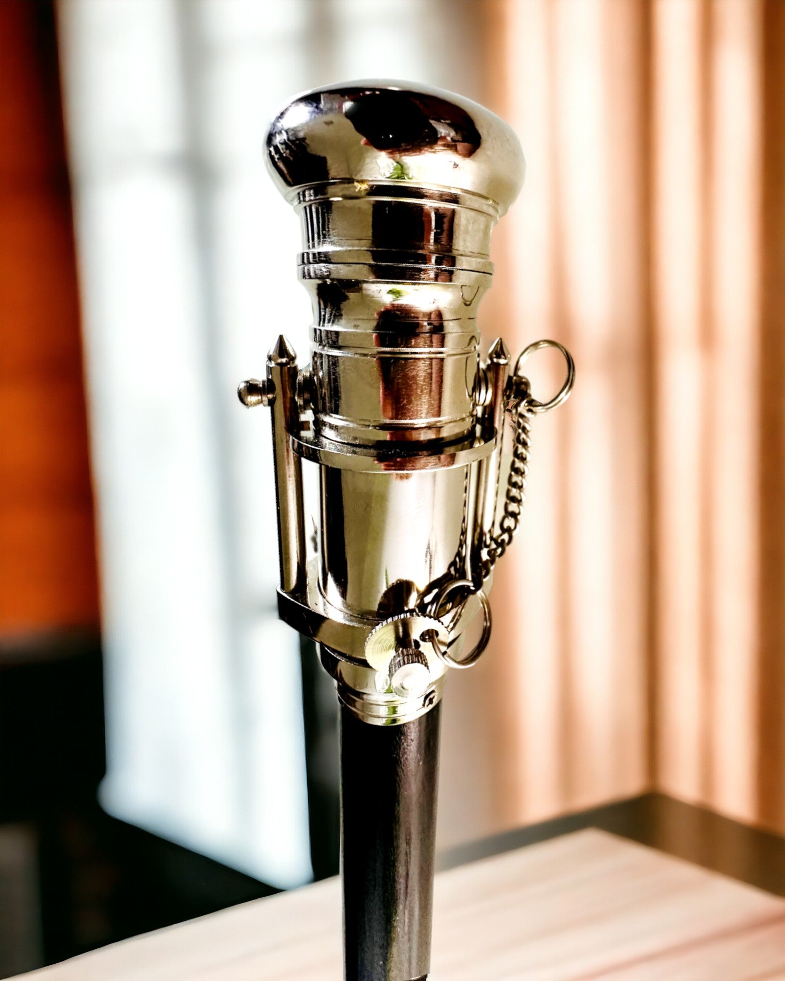 SÉTAPÁLCA TÁMASZTÓFOGANTYÚVAL ÉS TÁVCSŐ FUNKCIÓVAL – ELEGÁNS ÉS DIVATOS, 95 CM - kapitányi "Navigator's Crest"