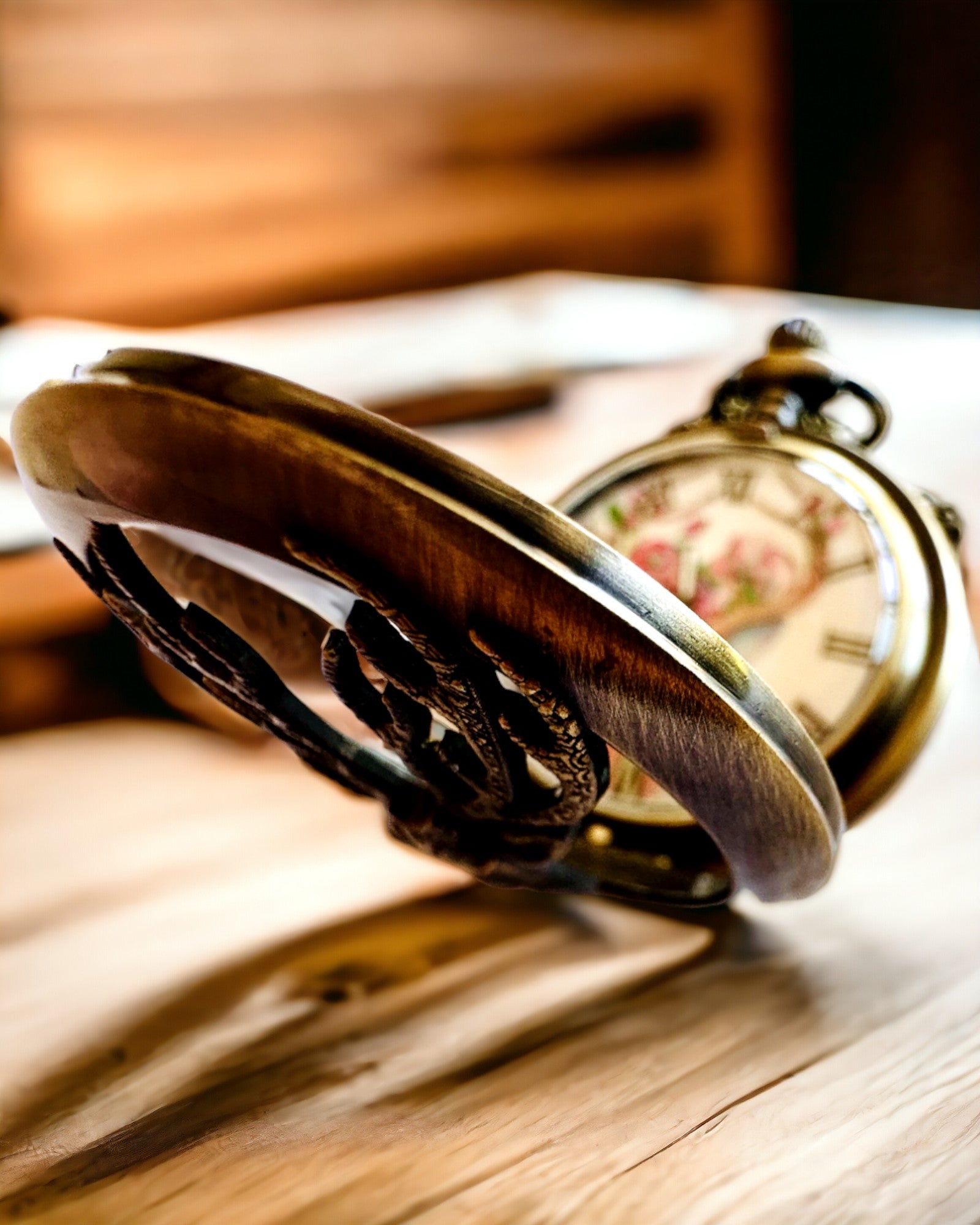 Zegarek kieszonkowy Leśny Strażnik - Elegancki Zegarek z Motywem Jelenia, możliwość personalizowania grawerem