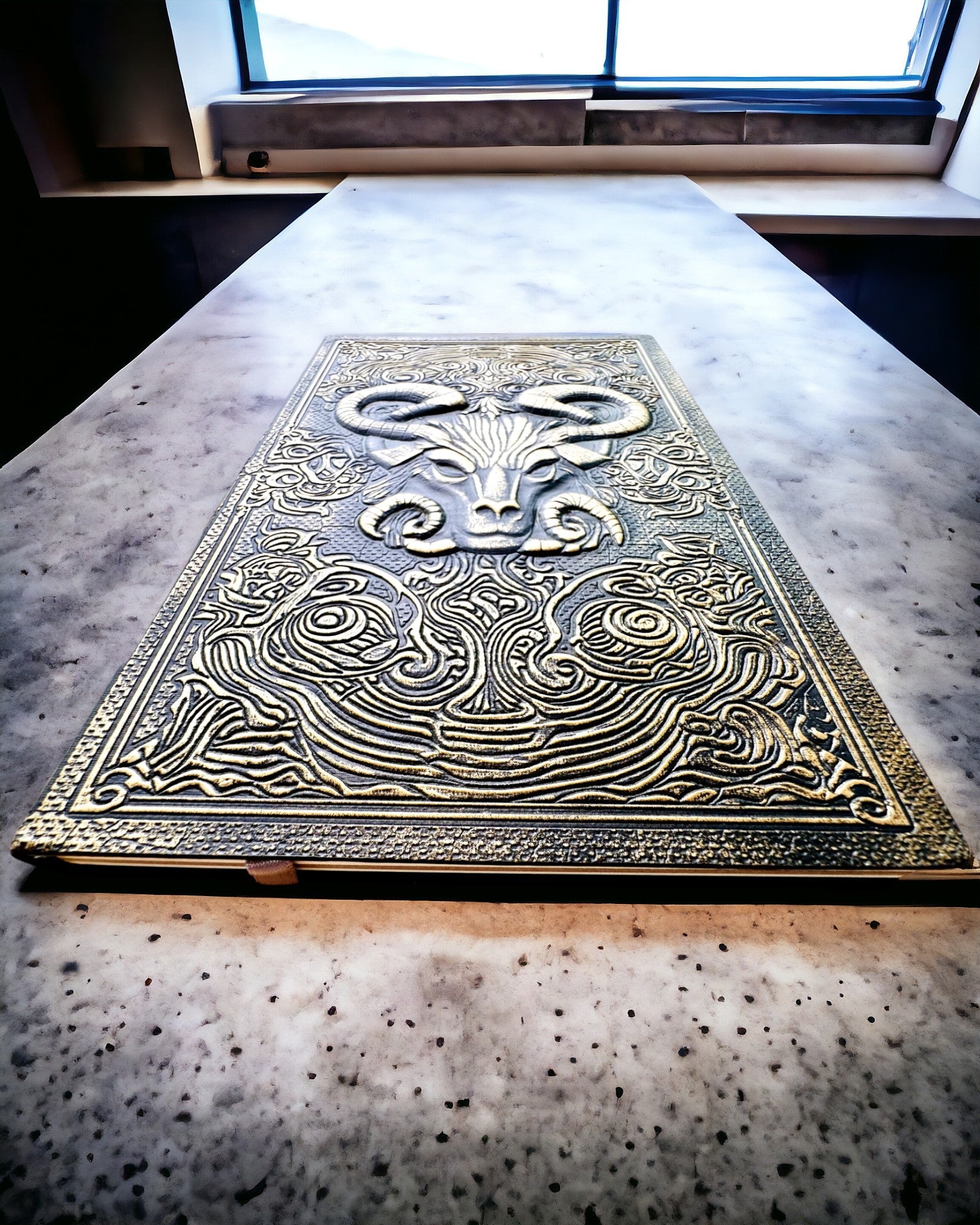 "Magiczny Notes", "Boski Byk" jegyzetfüzet - Elegáns és Különleges Papíráruk, személyre szabás gravírozással