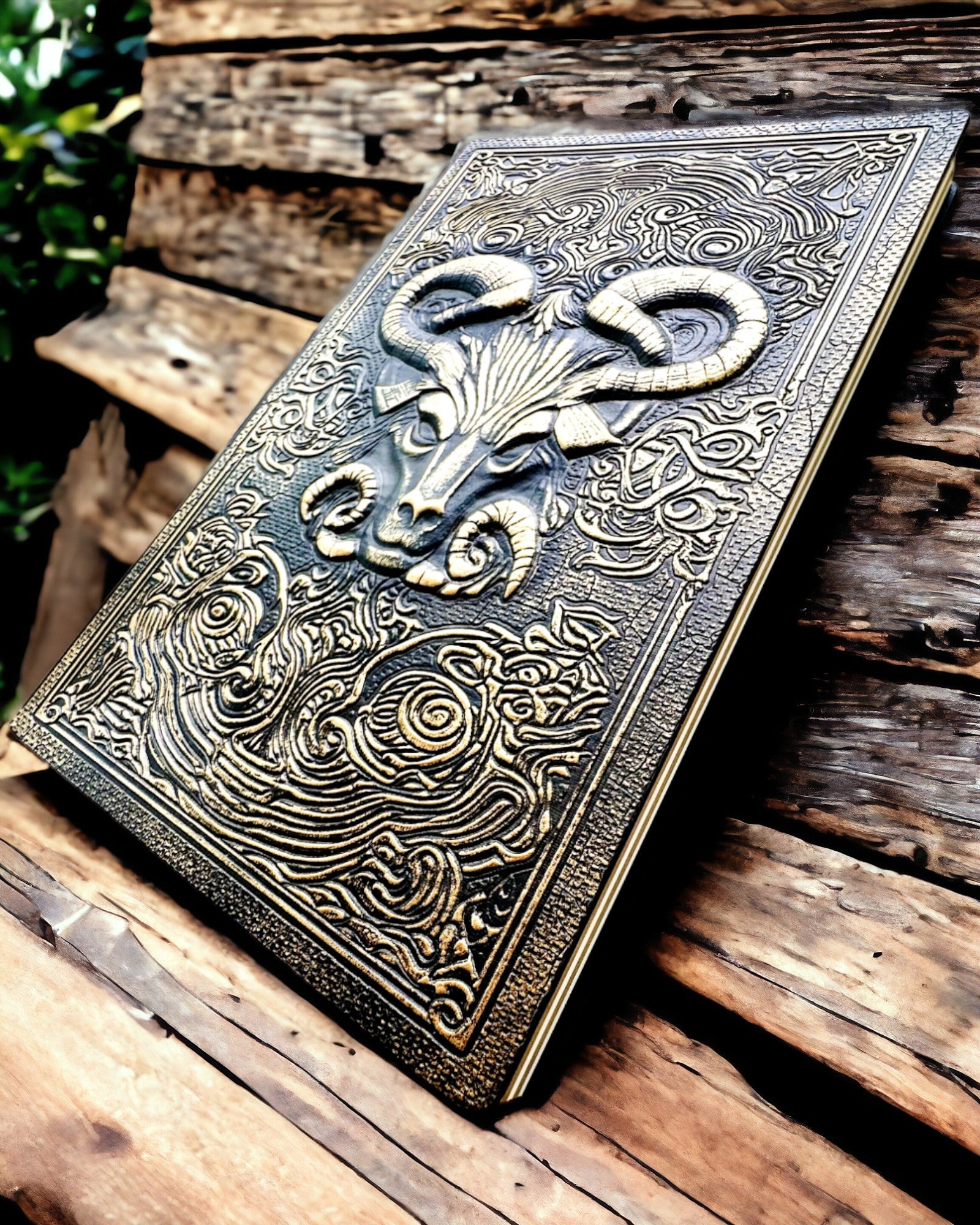 "Magiczny Notes", "Boski Byk" jegyzetfüzet - Elegáns és Különleges Papíráruk, személyre szabás gravírozással