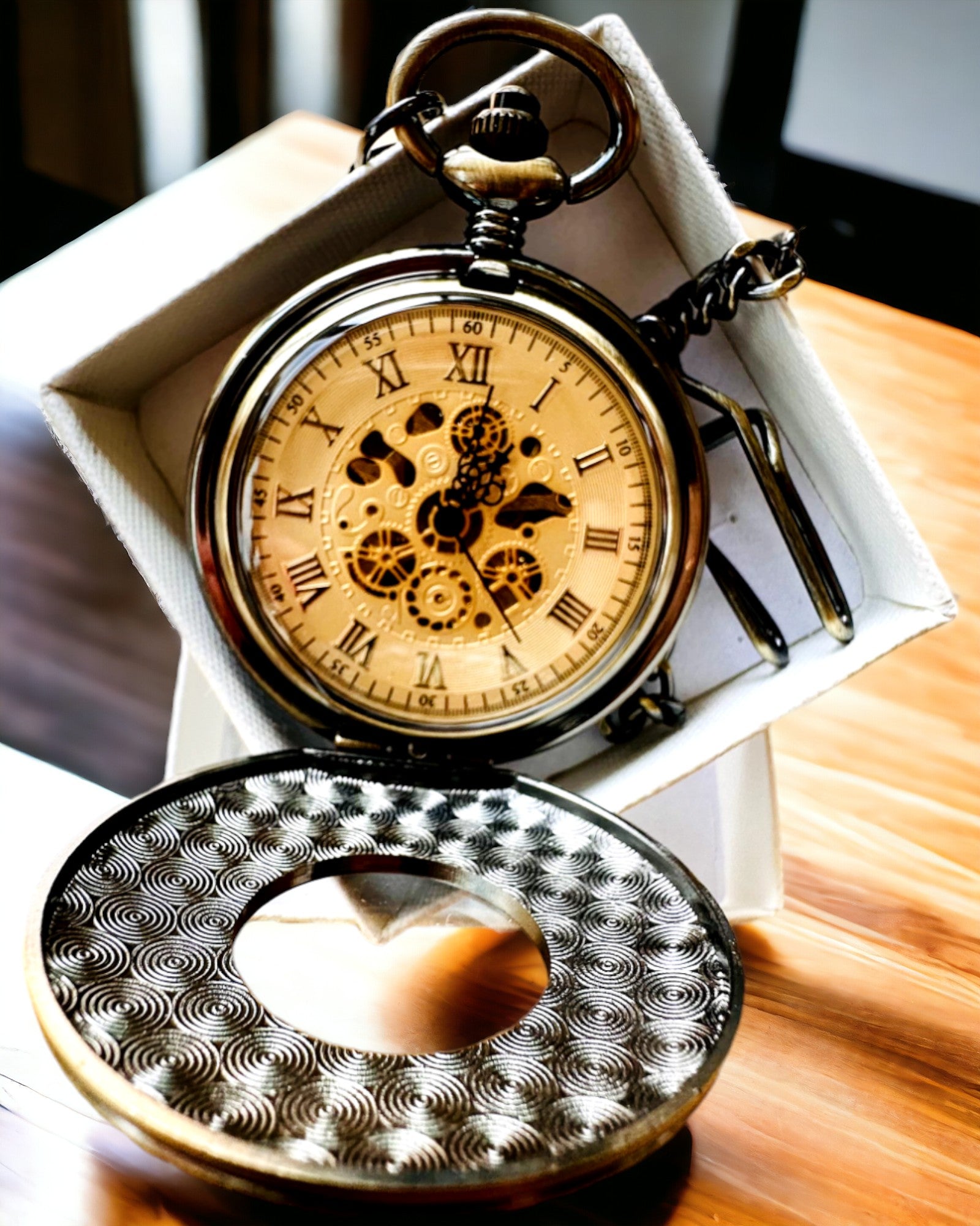 "Retro Elegance" zsebóra, gravírozással személyre szabható