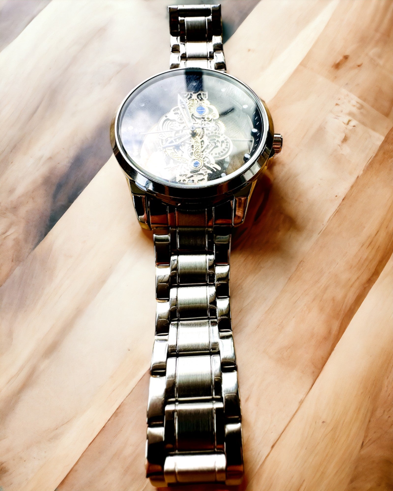 Elegáns férfi karóra KIMSDUN Prestige Átlátszó Mechanizmus és Sportos Elegancia, személyre szabható gravírozással